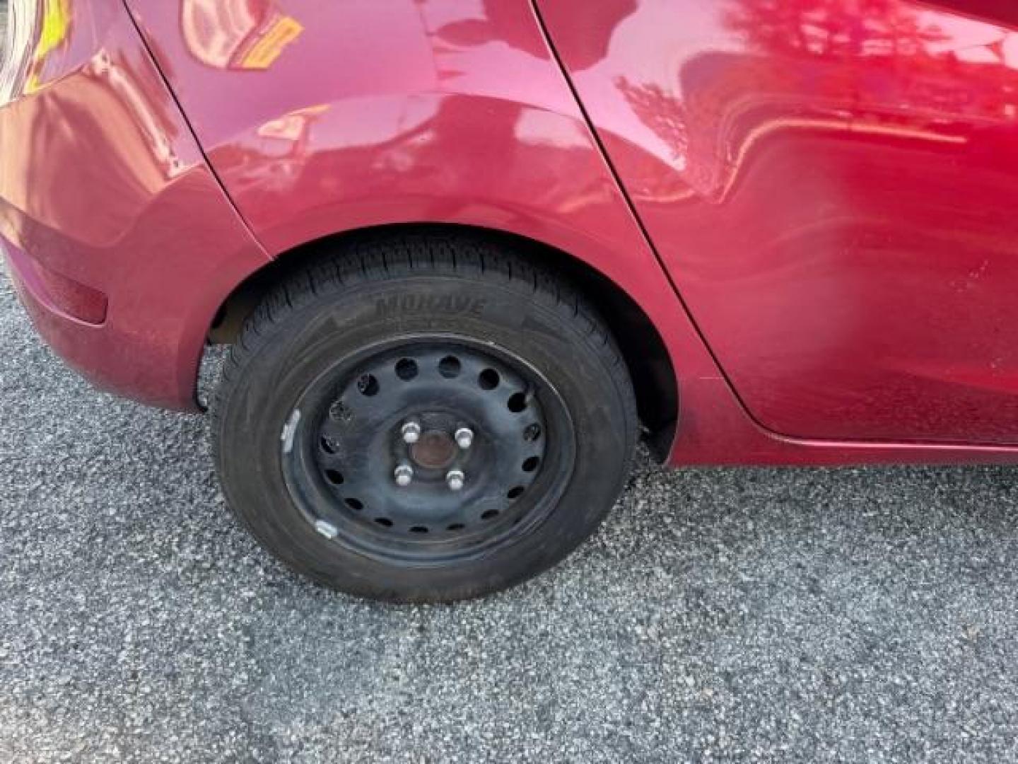 2011 RED Ford Fiesta SE Hatchback (3FADP4EJ6BM) with an 1.6L L4 DOHC 16V engine, 6-Speed Automatic transmission, located at 1806 Veterans Memorial Hwy SW, Austell, GA, 30168, (770) 944-9558, 33.817959, -84.606987 - Photo#19