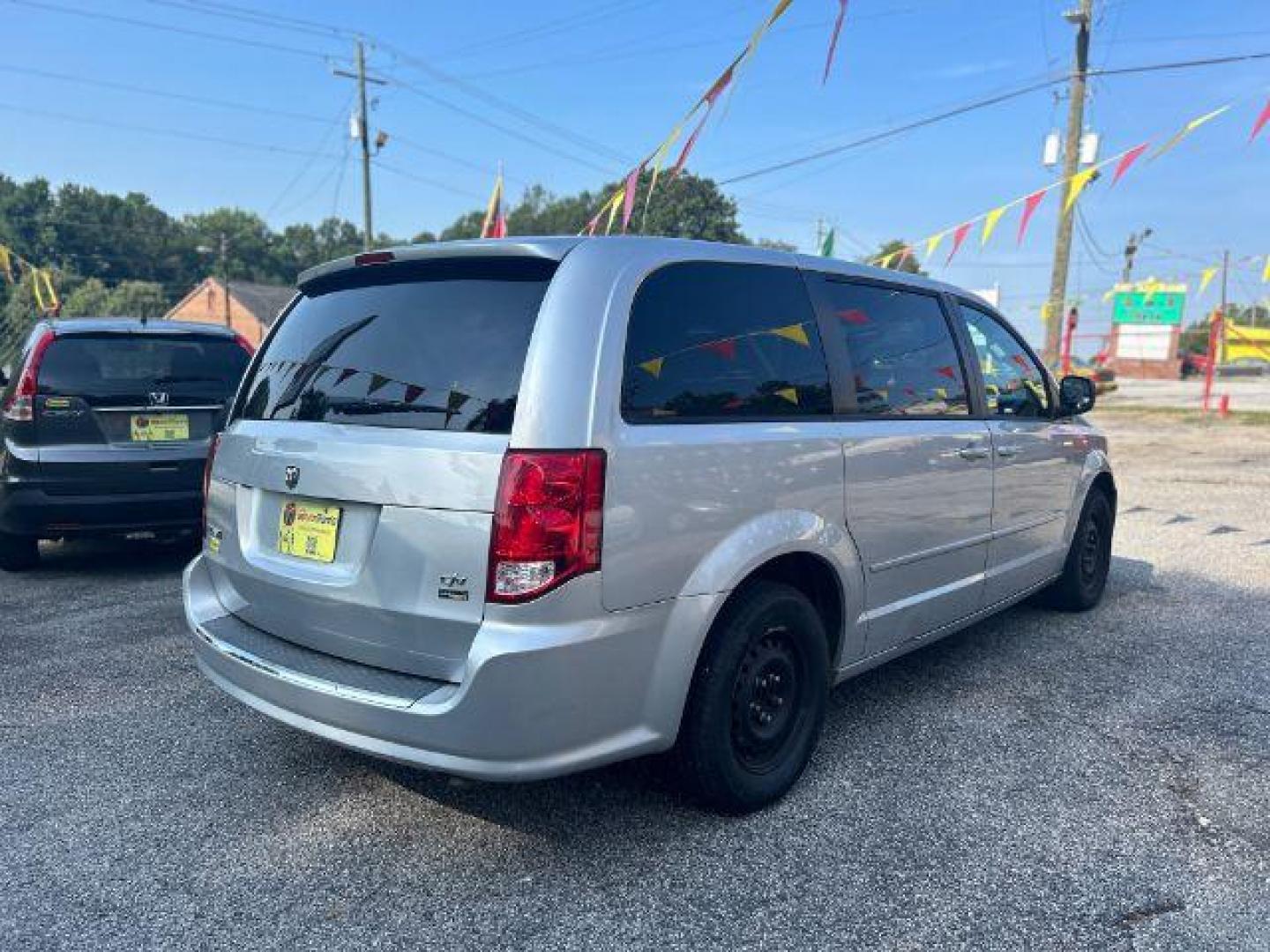 2011 Silver Dodge Grand Caravan Express (2D4RN4DG8BR) with an 3.6L V6 DOHC 24V engine, located at 1806 Veterans Memorial Hwy SW, Austell, GA, 30168, (770) 944-9558, 33.817959, -84.606987 - Photo#3