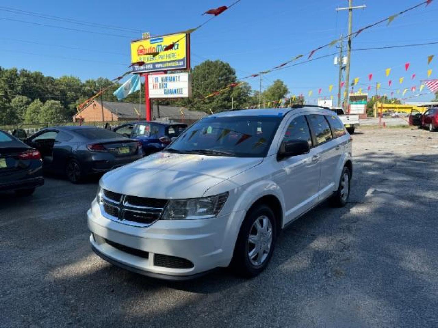 2014 WHITE Dodge Journey SE (3C4PDCAB5ET) with an 2.4L L4 DOHC 16V engine, 4-Speed Automatic transmission, located at 1806 Veterans Memorial Hwy SW, Austell, GA, 30168, (770) 944-9558, 33.817959, -84.606987 - Photo#0