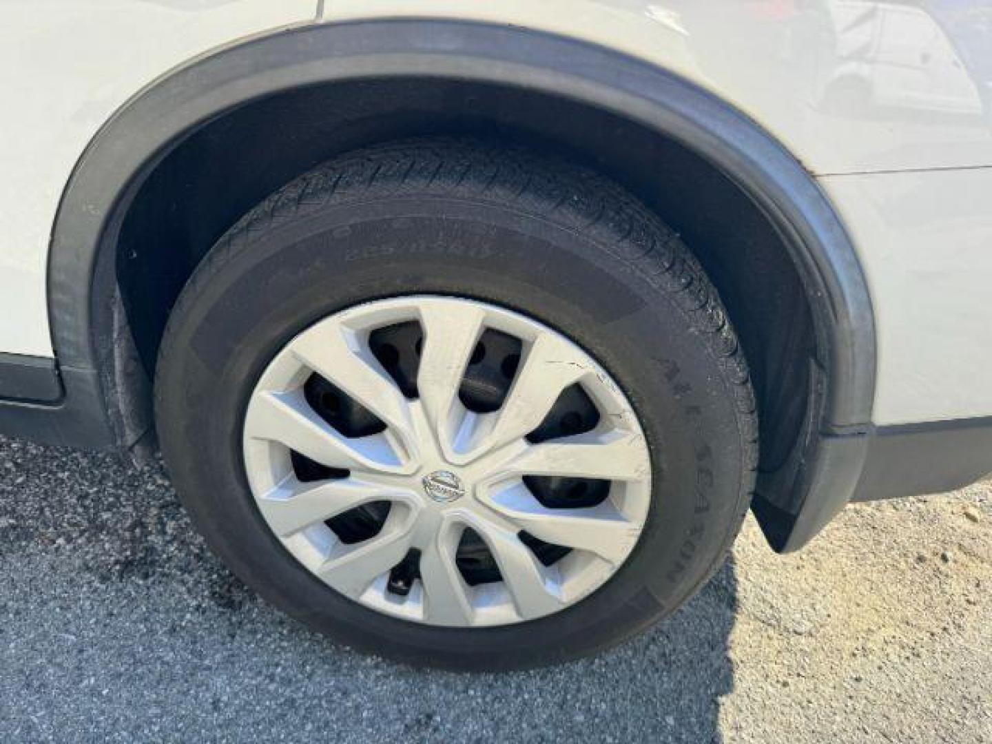 2011 Black /Black Cloth Interior Nissan Rogue SV FWD (JN8AS5MT0BW) with an 2.5L L4 DOHC 16V engine, Continuously Variabl transmission, located at 1806 Veterans Memorial Hwy SW, Austell, GA, 30168, (770) 944-9558, 33.817959, -84.606987 - Photo#22