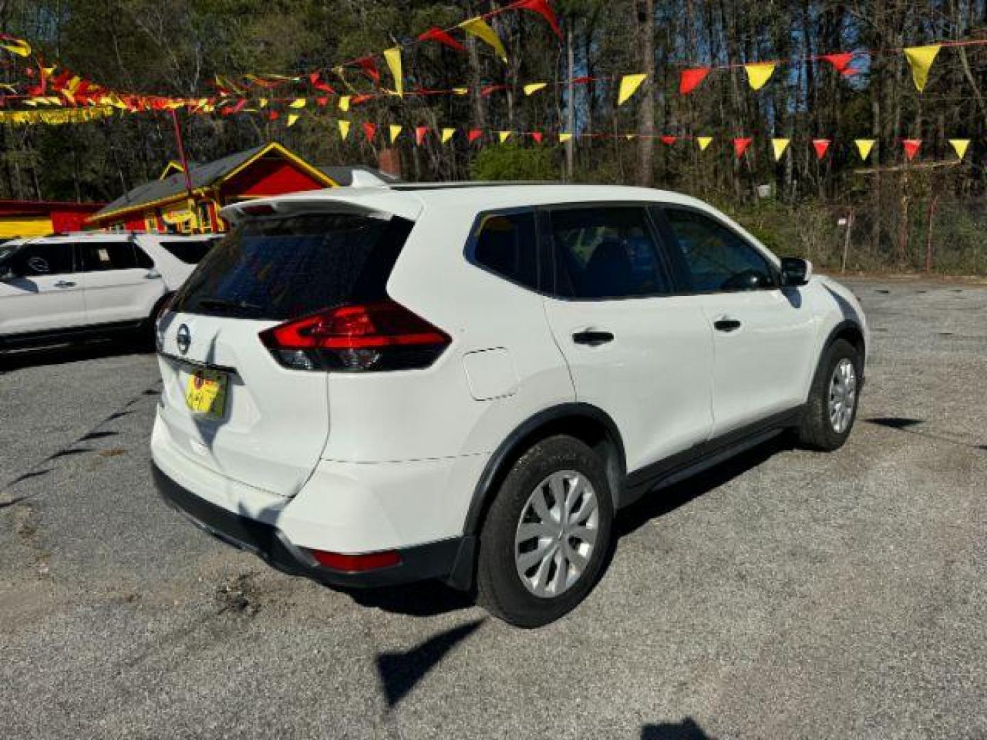 2011 Black /Black Cloth Interior Nissan Rogue SV FWD (JN8AS5MT0BW) with an 2.5L L4 DOHC 16V engine, Continuously Variabl transmission, located at 1806 Veterans Memorial Hwy SW, Austell, GA, 30168, (770) 944-9558, 33.817959, -84.606987 - Photo#3