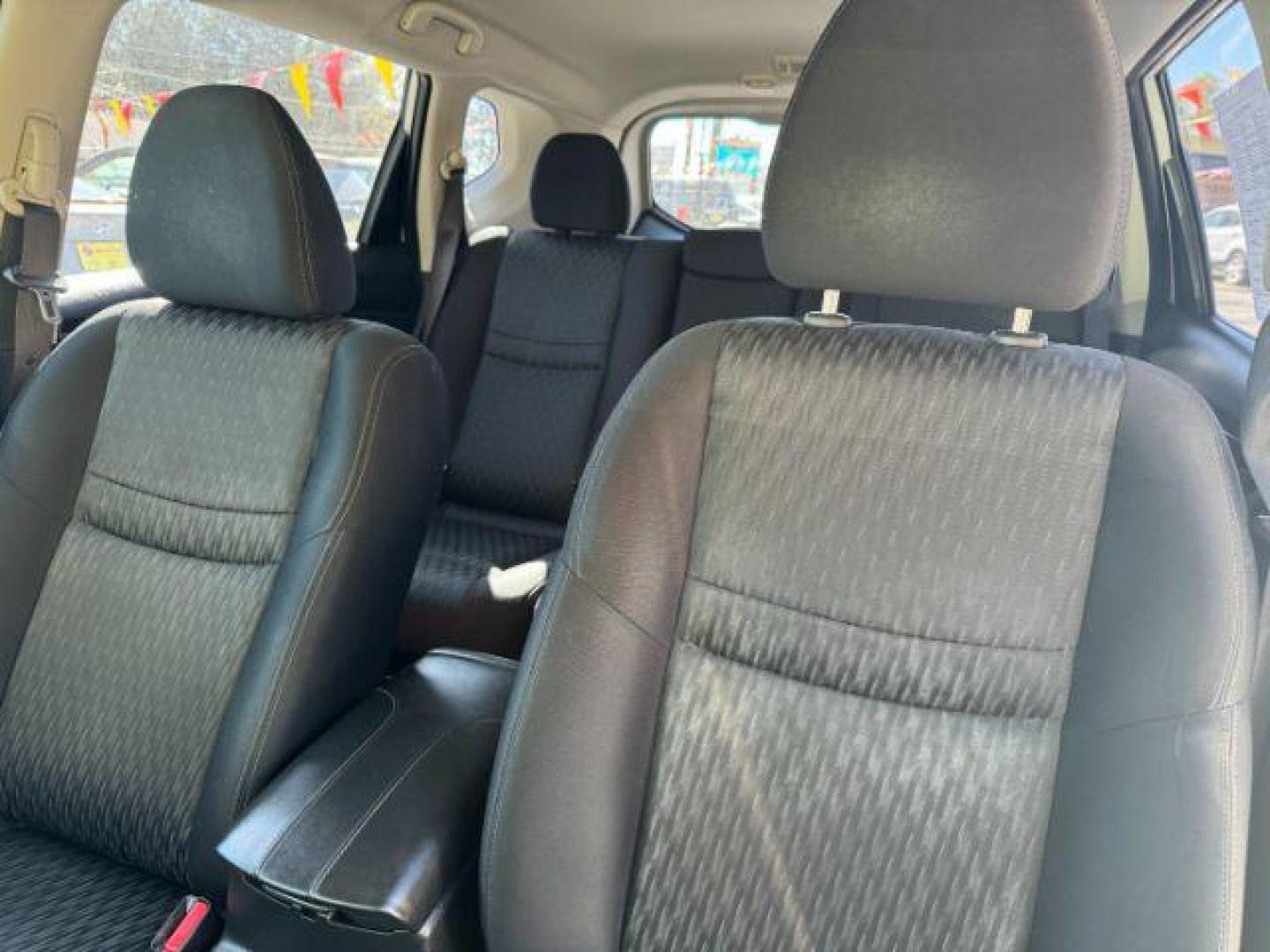 2011 Black /Black Cloth Interior Nissan Rogue SV FWD (JN8AS5MT0BW) with an 2.5L L4 DOHC 16V engine, Continuously Variabl transmission, located at 1806 Veterans Memorial Hwy SW, Austell, GA, 30168, (770) 944-9558, 33.817959, -84.606987 - Photo#8