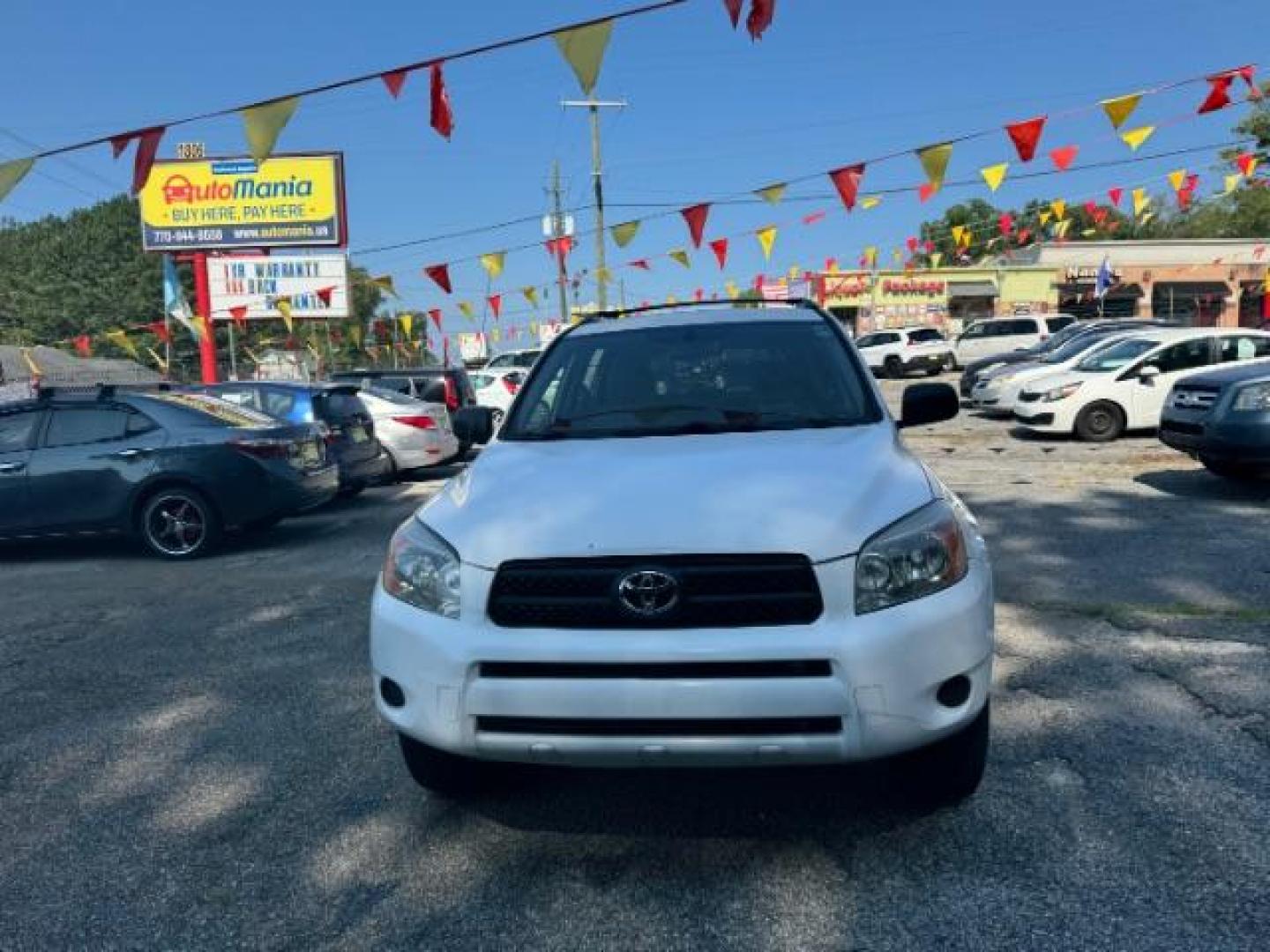 2008 White Toyota RAV4 Base I4 2WD (JTMZD33VX85) with an 2.4L L4 DOHC 16V engine, 4-Speed Automatic transmission, located at 1806 Veterans Memorial Hwy SW, Austell, GA, 30168, (770) 944-9558, 33.817959, -84.606987 - Photo#1