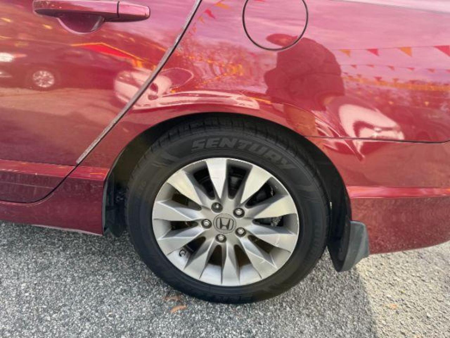 2010 Maroon Honda Civic EX-L Sedan 5-Speed A (19XFA1F92AE) with an 1.8L L4 SOHC 16V engine, 5-Speed Automatic transmission, located at 1806 Veterans Memorial Hwy SW, Austell, GA, 30168, (770) 944-9558, 33.817959, -84.606987 - Photo#20