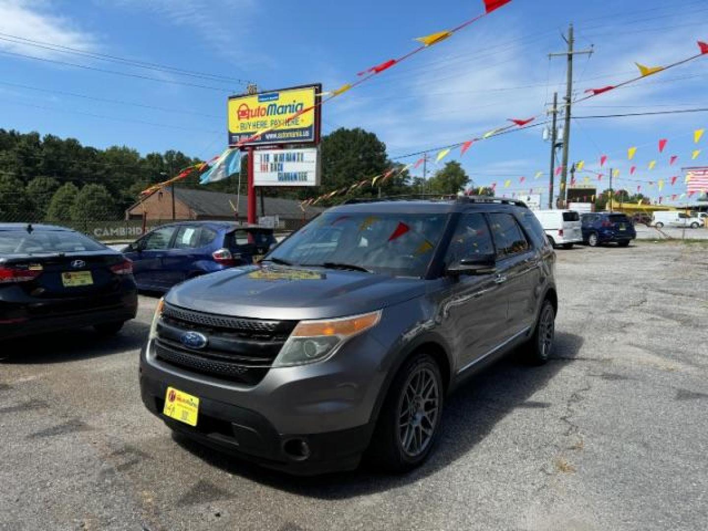 2011 Gray Ford Explorer XLT FWD (1FMHK7D82BG) with an 3.5L V6 DOHC 24V engine, 6-Speed Automatic transmission, located at 1806 Veterans Memorial Hwy SW, Austell, GA, 30168, (770) 944-9558, 33.817959, -84.606987 - Photo#0