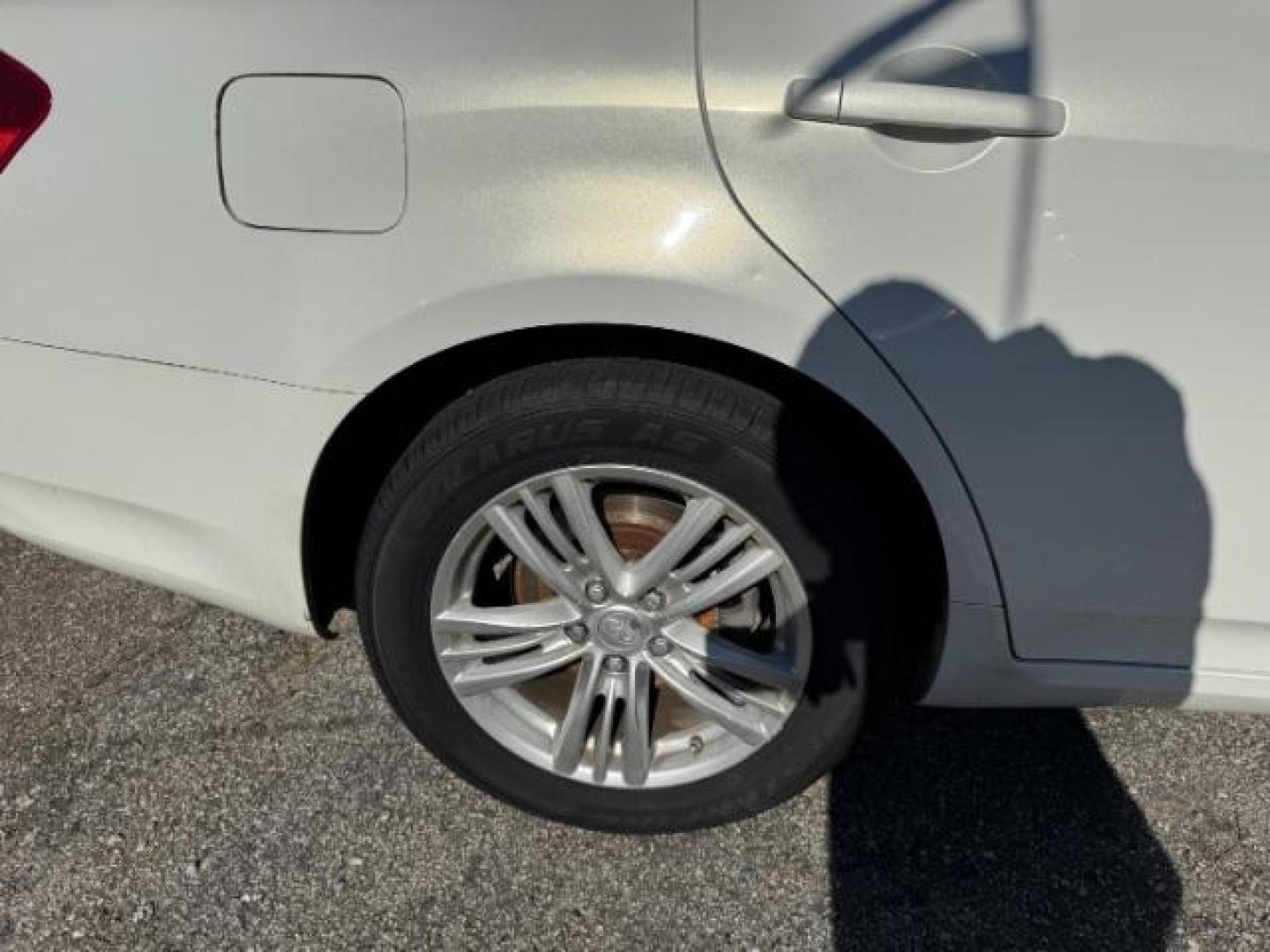 2011 WHITE Infiniti G Sedan G25x AWD (JN1DV6AR5BM) with an 2.5L L4 DOHC 16V engine, 5-Speed Automatic transmission, located at 1806 Veterans Memorial Hwy SW, Austell, GA, 30168, (770) 944-9558, 33.817959, -84.606987 - Photo#16