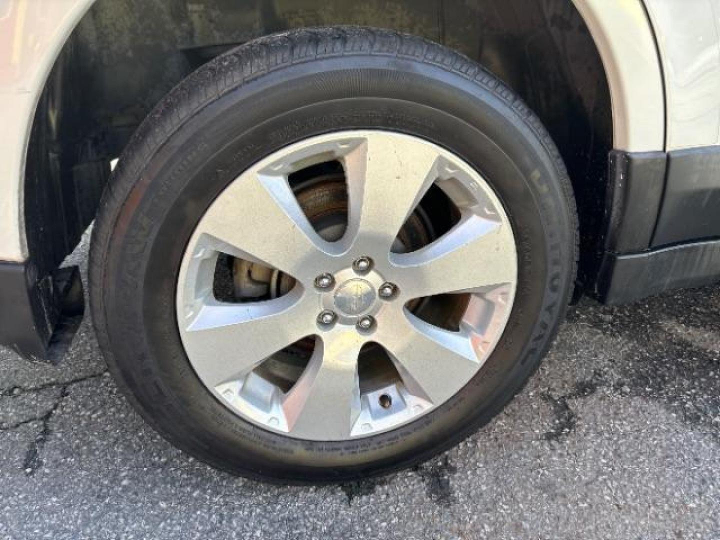 2010 White Subaru Outback 2.5i Limited (4S4BRCKC0A3) with an 2.5L H4 DOHC 16V engine, Continuously Variable Transmission transmission, located at 1806 Veterans Memorial Hwy SW, Austell, GA, 30168, (770) 944-9558, 33.817959, -84.606987 - Photo#15