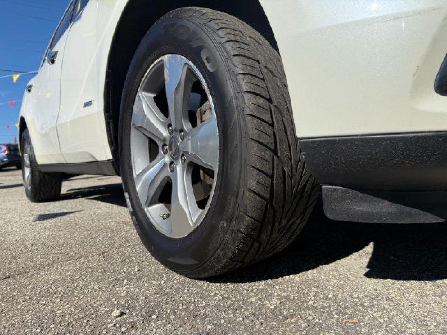 2014 White Acura MDX 6-Spd AT (5FRYD3H22EB) with an 3.5L V6 SOHC 24V engine, 6-Speed Automatic transmission, located at 1806 Veterans Memorial Hwy SW, Austell, GA, 30168, (770) 944-9558, 33.817959, -84.606987 - Photo#26