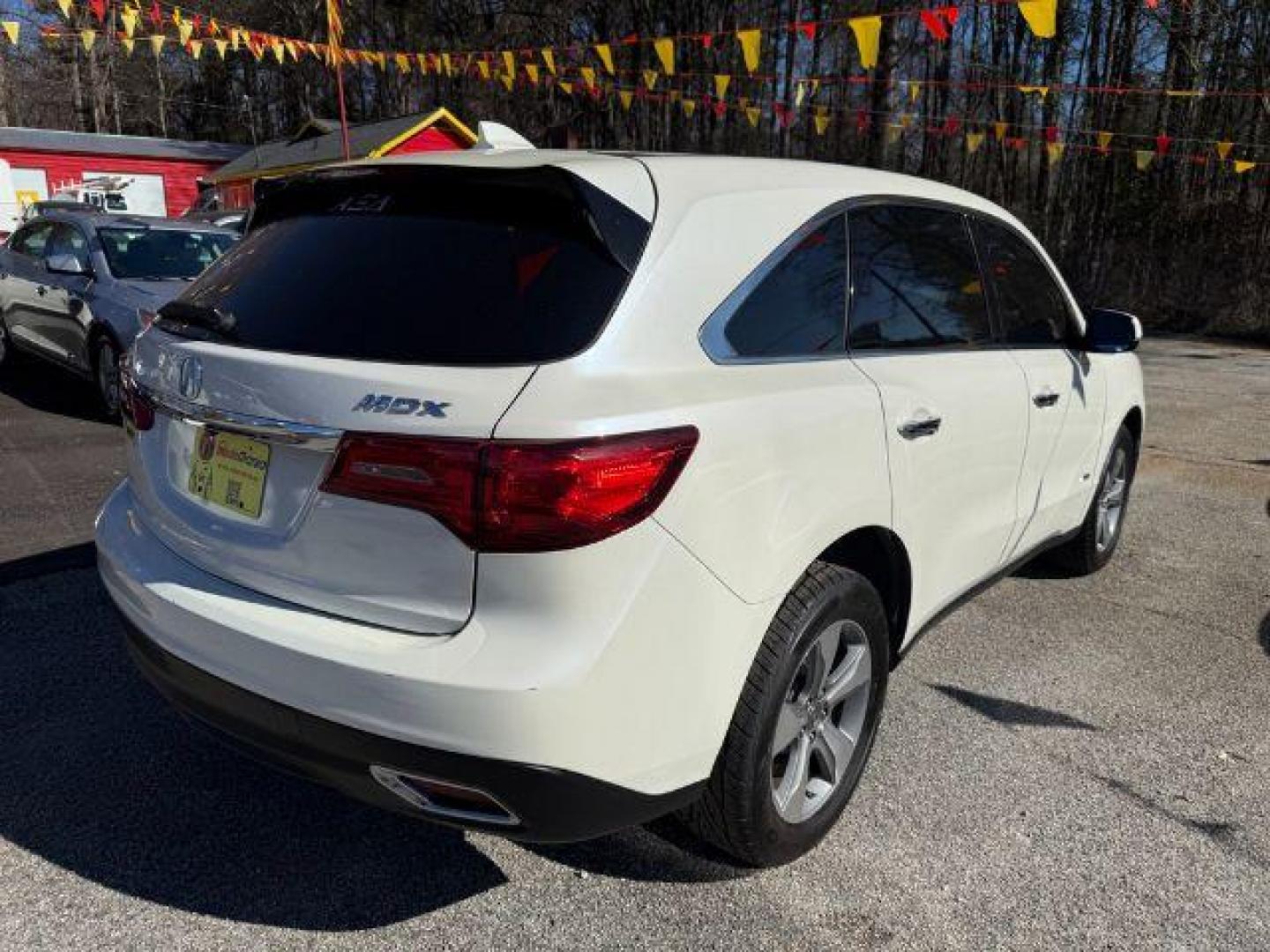 2014 White Acura MDX 6-Spd AT (5FRYD3H22EB) with an 3.5L V6 SOHC 24V engine, 6-Speed Automatic transmission, located at 1806 Veterans Memorial Hwy SW, Austell, GA, 30168, (770) 944-9558, 33.817959, -84.606987 - Photo#6