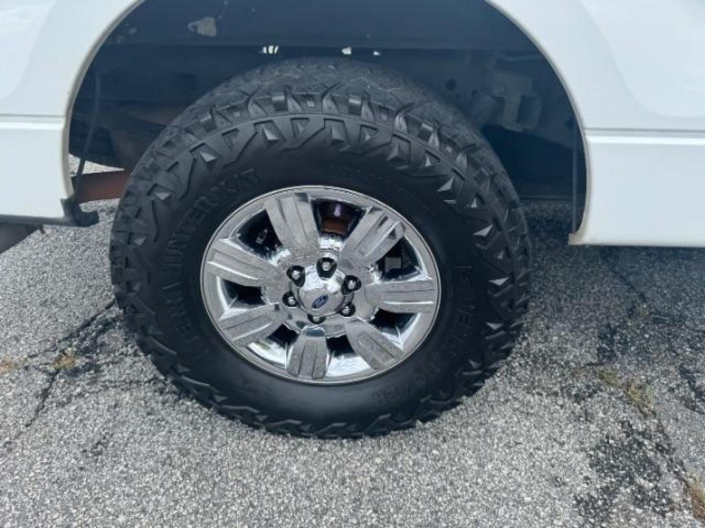 2011 White Ford F-150 XLT SuperCrew 5.5-ft (1FTFW1ET1BF) with an 3.5L V6 TURBO engine, 6-Speed Automatic transmission, located at 1806 Veterans Memorial Hwy SW, Austell, GA, 30168, (770) 944-9558, 33.817959, -84.606987 - Photo#20