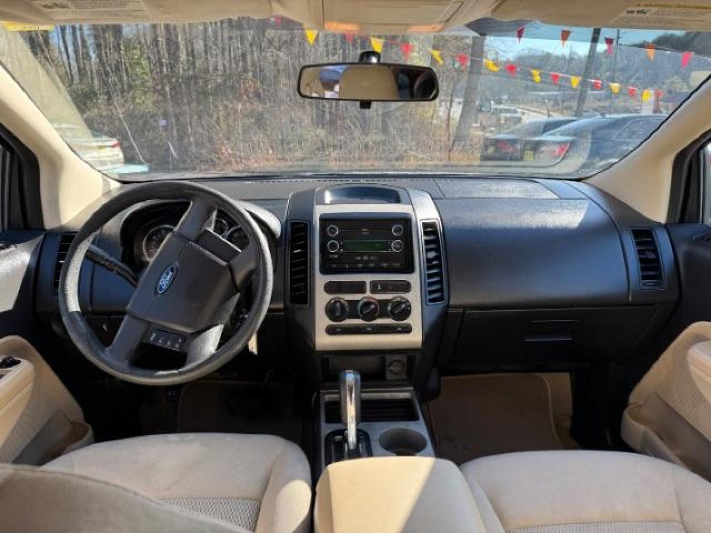 2008 Beige Ford Edge SE FWD (2FMDK36C98B) with an 3.5L V6 DOHC 24V engine, 6-Speed Automatic transmission, located at 1806 Veterans Memorial Hwy SW, Austell, GA, 30168, (770) 944-9558, 33.817959, -84.606987 - Photo#11