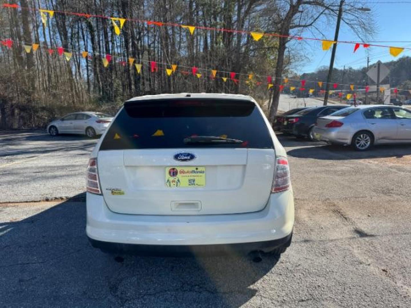 2008 Beige Ford Edge SE FWD (2FMDK36C98B) with an 3.5L V6 DOHC 24V engine, 6-Speed Automatic transmission, located at 1806 Veterans Memorial Hwy SW, Austell, GA, 30168, (770) 944-9558, 33.817959, -84.606987 - Photo#4