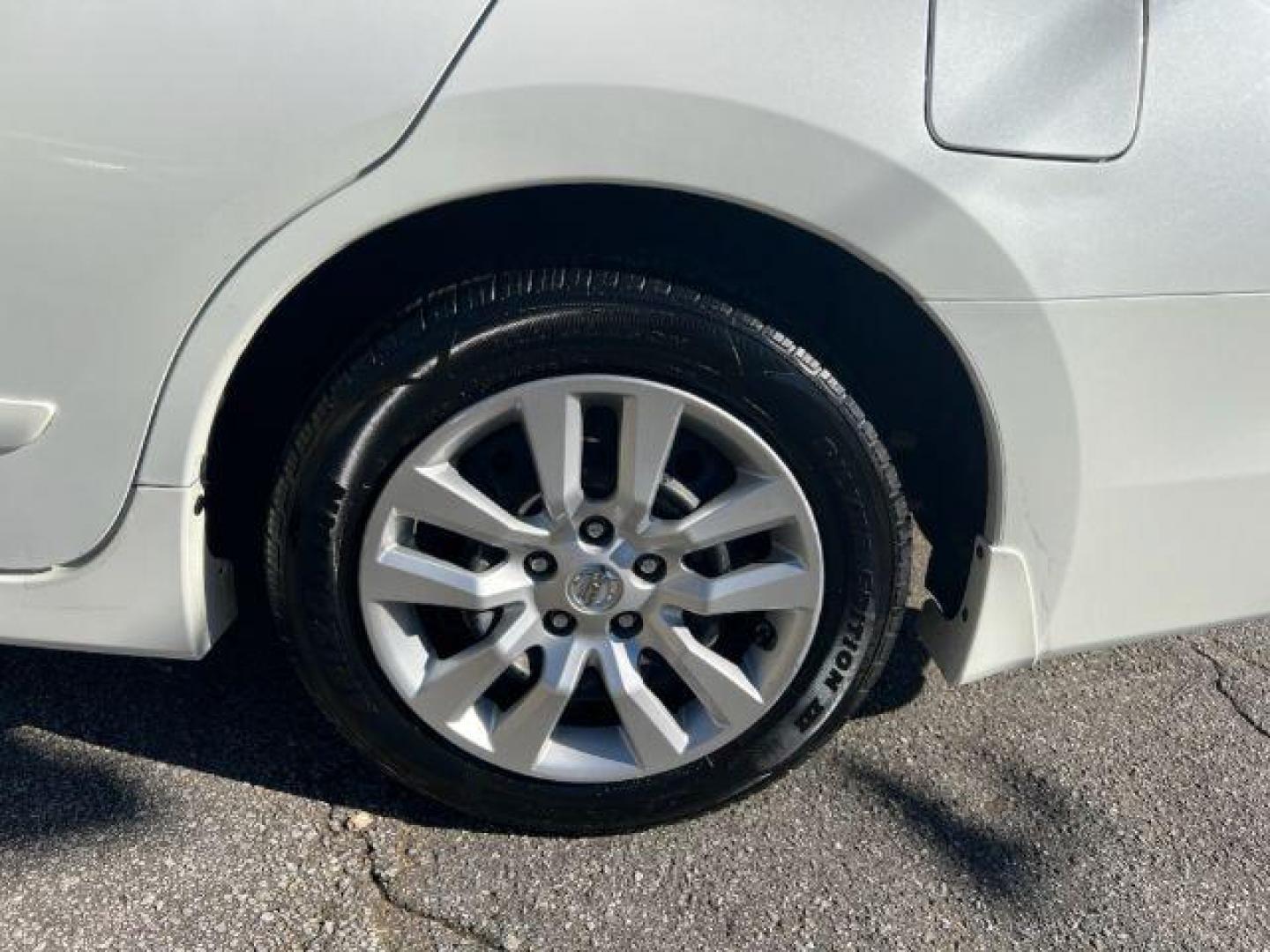 2014 White Nissan Altima 2.5 S (1N4AL3AP7EN) with an 2.5L L4 DOHC 16V engine, Continuously Variabl transmission, located at 1806 Veterans Memorial Hwy SW, Austell, GA, 30168, (770) 944-9558, 33.817959, -84.606987 - Photo#22