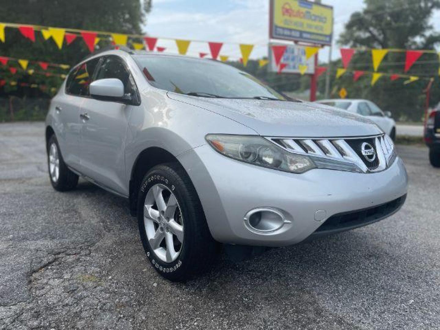 2009 Silver Nissan Murano S AWD (JN8AZ18W89W) with an 3.5L V6 DOHC 24V engine, Continuously Variable Transmission transmission, located at 1806 Veterans Memorial Hwy SW, Austell, GA, 30168, (770) 944-9558, 33.817959, -84.606987 - Photo#2