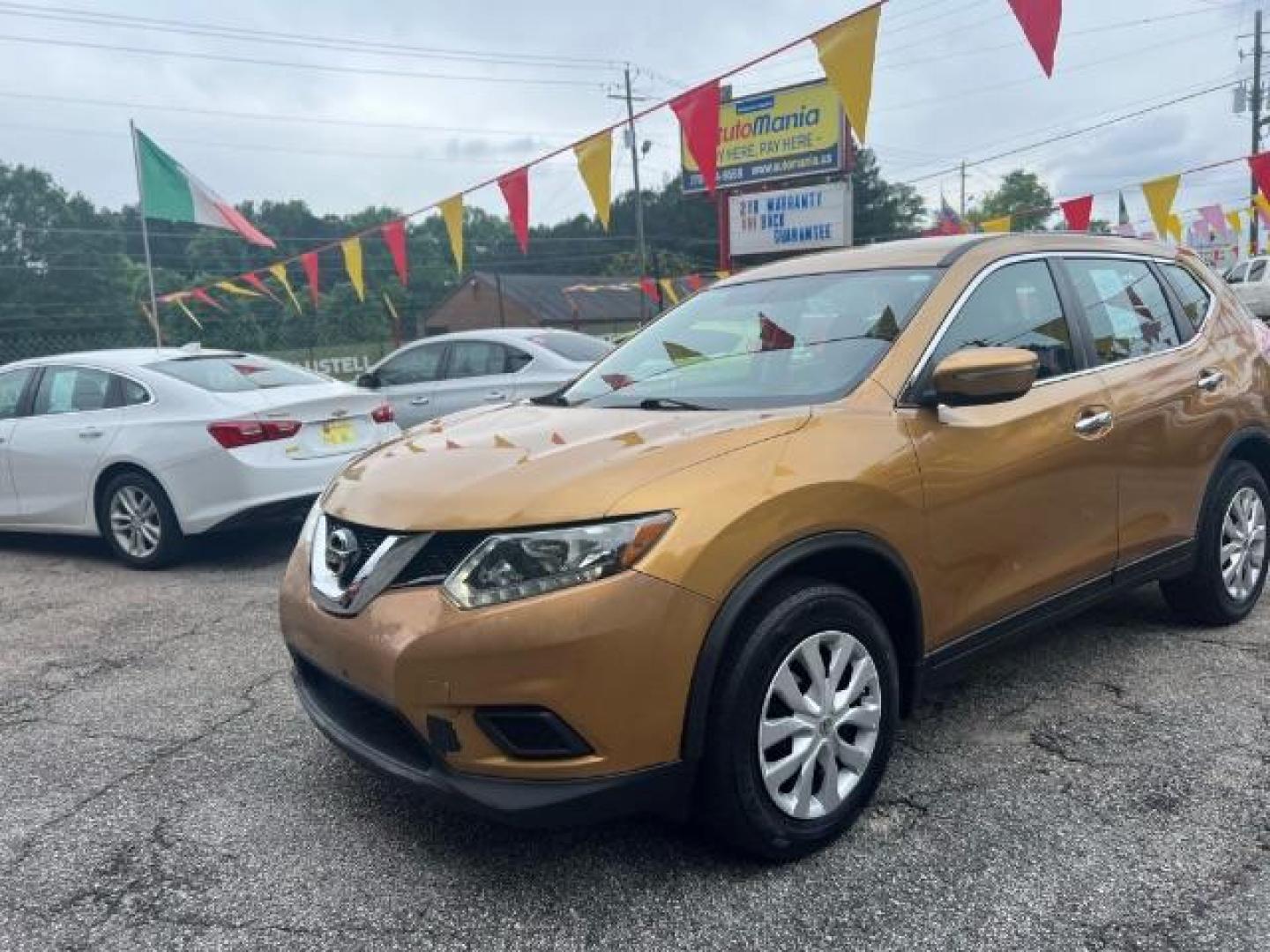 2014 Gold Nissan Rogue S AWD (5N1AT2MV0EC) with an 2.5L L4 DOHC 16V engine, Continuously Variabl transmission, located at 1806 Veterans Memorial Hwy SW, Austell, GA, 30168, (770) 944-9558, 33.817959, -84.606987 - Photo#0