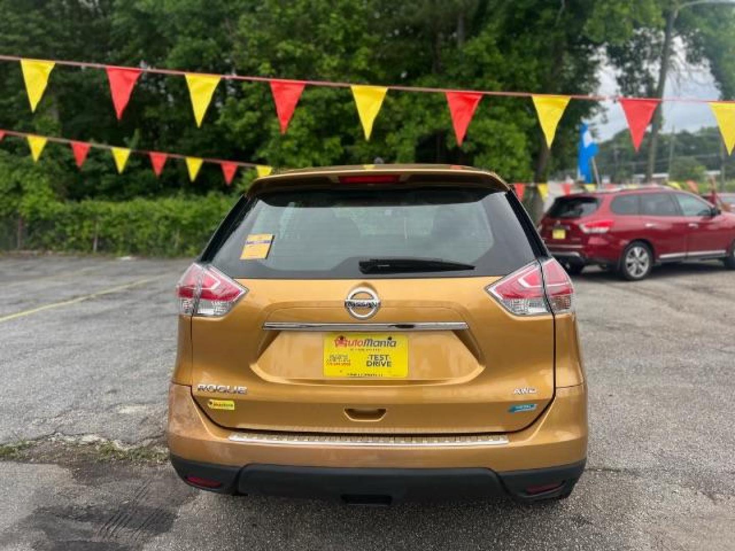 2014 Gold Nissan Rogue S AWD (5N1AT2MV0EC) with an 2.5L L4 DOHC 16V engine, Continuously Variabl transmission, located at 1806 Veterans Memorial Hwy SW, Austell, GA, 30168, (770) 944-9558, 33.817959, -84.606987 - Photo#2