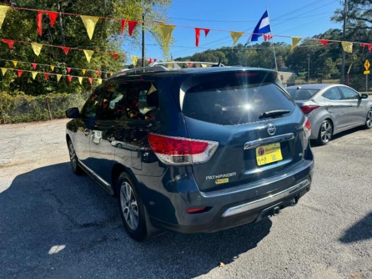 2014 Blue Nissan Pathfinder SL 2WD (5N1AR2MNXEC) with an 3.5L V6 DOHC 24V engine, Continuously Variable Transmission transmission, located at 1806 Veterans Memorial Hwy SW, Austell, GA, 30168, (770) 944-9558, 33.817959, -84.606987 - Photo#5