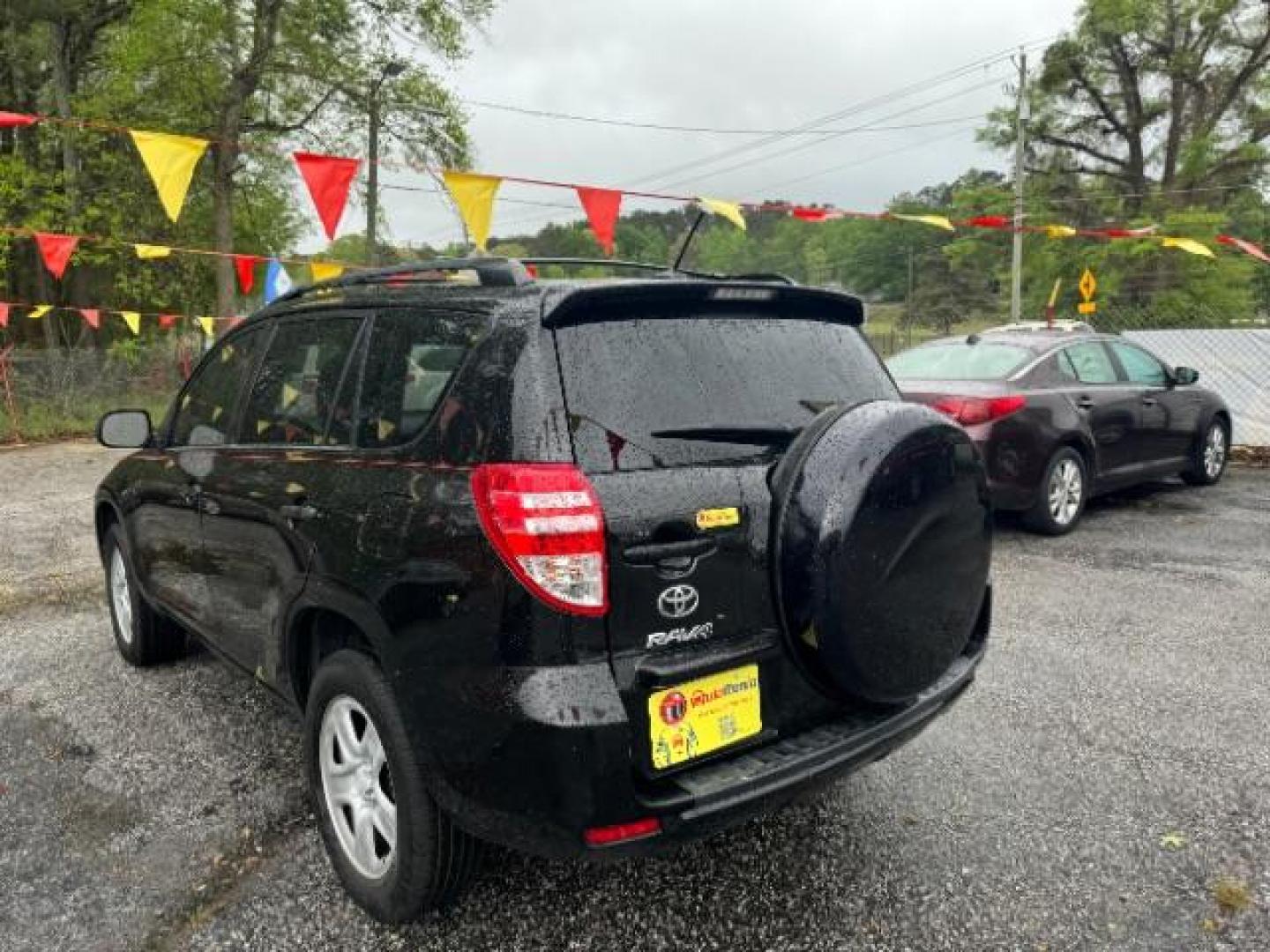 2012 Black Toyota RAV4 Base I4 2WD (2T3ZF4DV0CW) with an 2.4L L4 DOHC 16V engine, 4-Speed Automatic transmission, located at 1806 Veterans Memorial Hwy SW, Austell, GA, 30168, (770) 944-9558, 33.817959, -84.606987 - Photo#5