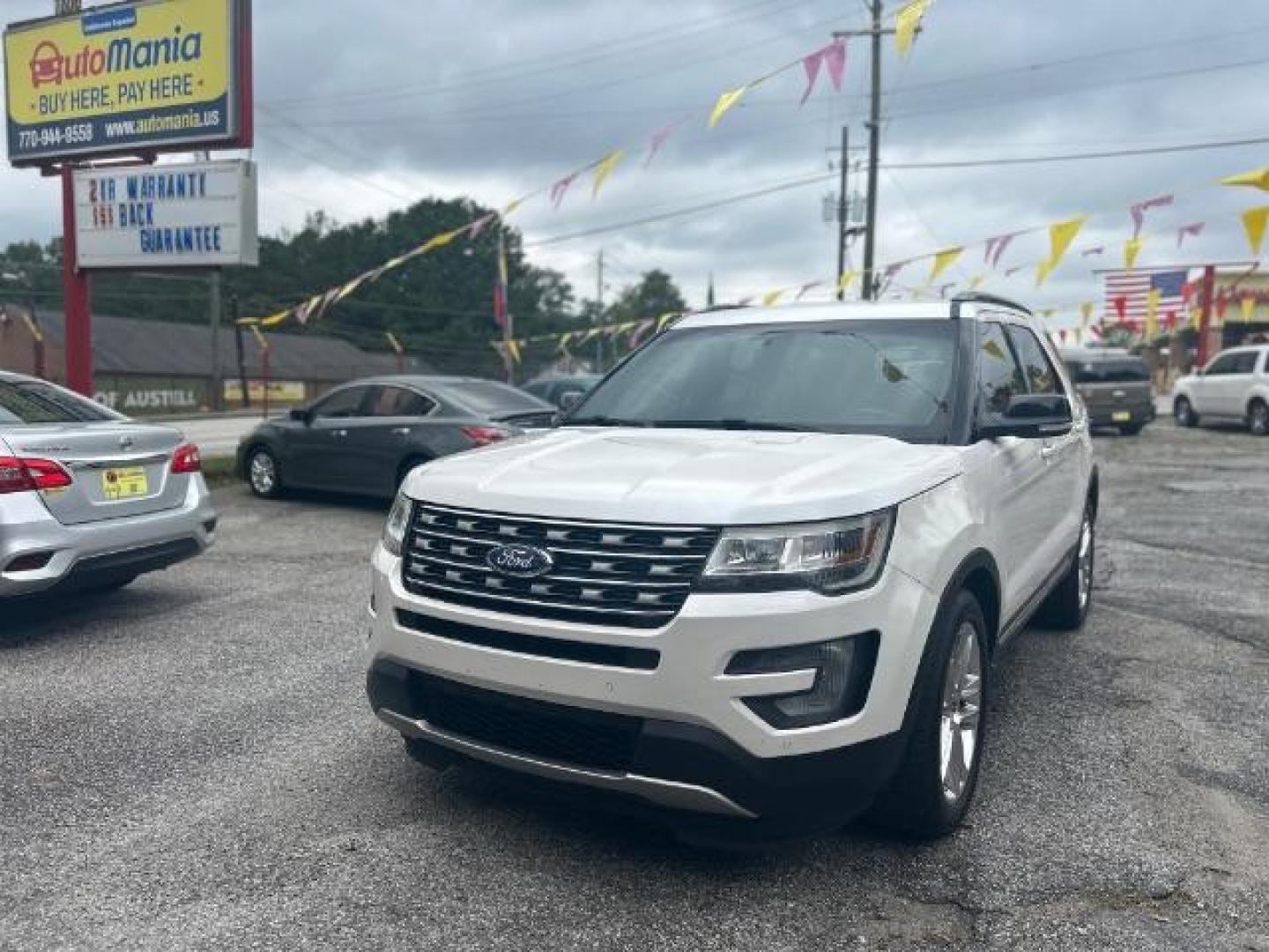 2016 White Ford Explorer XLT FWD (1FM5K7D80GG) with an 3.5L V6 DOHC 24V engine, 6-Speed Automatic transmission, located at 1806 Veterans Memorial Hwy SW, Austell, GA, 30168, (770) 944-9558, 33.817959, -84.606987 - Photo#0