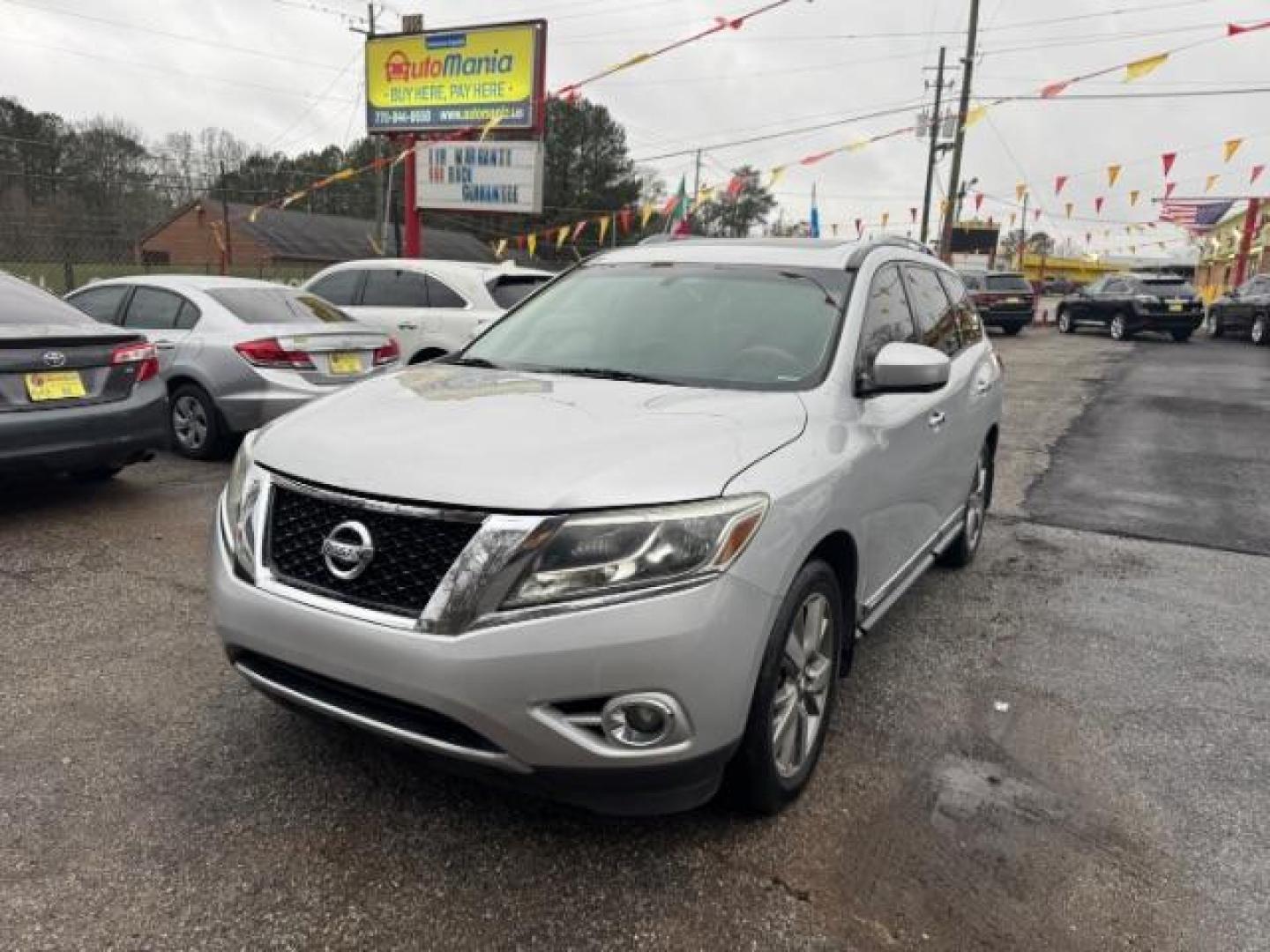 2013 Silver Nissan Pathfinder Platinum 2WD (5N1AR2MN5DC) with an 3.5L V6 DOHC 24V engine, Continuously Variable Transmission transmission, located at 1806 Veterans Memorial Hwy SW, Austell, GA, 30168, (770) 944-9558, 33.817959, -84.606987 - Photo#0