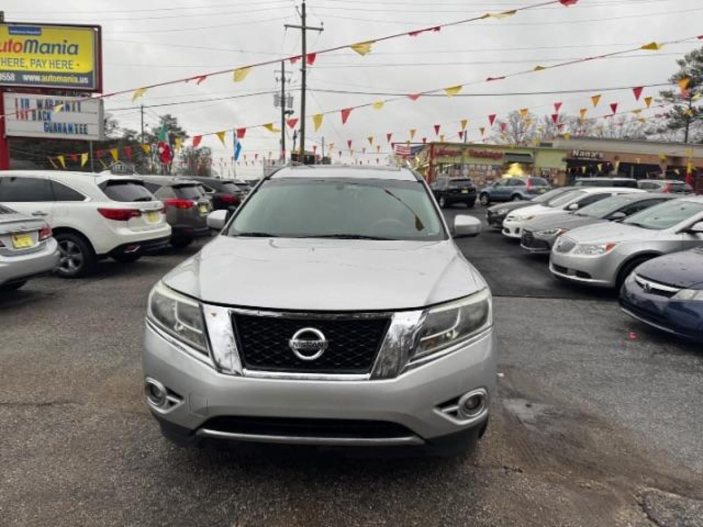 2013 Silver Nissan Pathfinder Platinum 2WD (5N1AR2MN5DC) with an 3.5L V6 DOHC 24V engine, Continuously Variable Transmission transmission, located at 1806 Veterans Memorial Hwy SW, Austell, GA, 30168, (770) 944-9558, 33.817959, -84.606987 - Photo#1