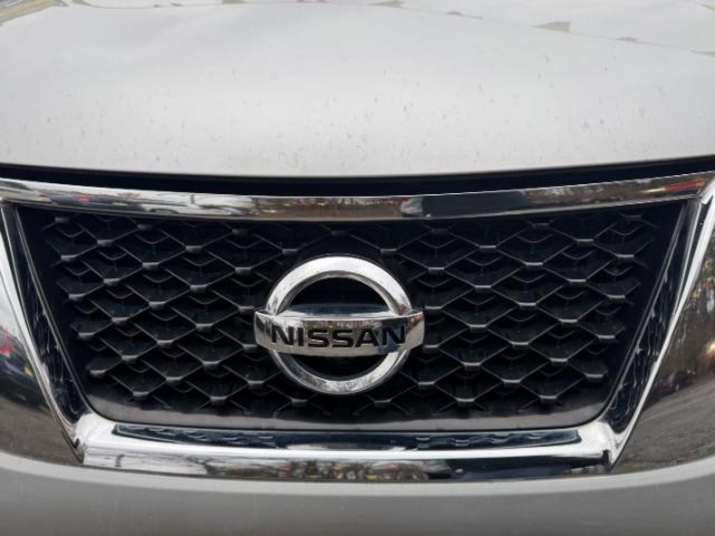 2013 Silver Nissan Pathfinder Platinum 2WD (5N1AR2MN5DC) with an 3.5L V6 DOHC 24V engine, Continuously Variable Transmission transmission, located at 1806 Veterans Memorial Hwy SW, Austell, GA, 30168, (770) 944-9558, 33.817959, -84.606987 - Photo#21