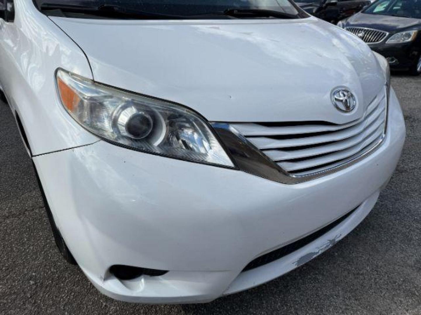 2016 White Toyota Sienna LE FWD 8-Passenger V6 (5TDKK3DC3GS) with an 3.5L V6 EFI DOHC 24V engine, 5-Speed Automatic transmission, located at 1806 Veterans Memorial Hwy SW, Austell, GA, 30168, (770) 944-9558, 33.817959, -84.606987 - Photo#11