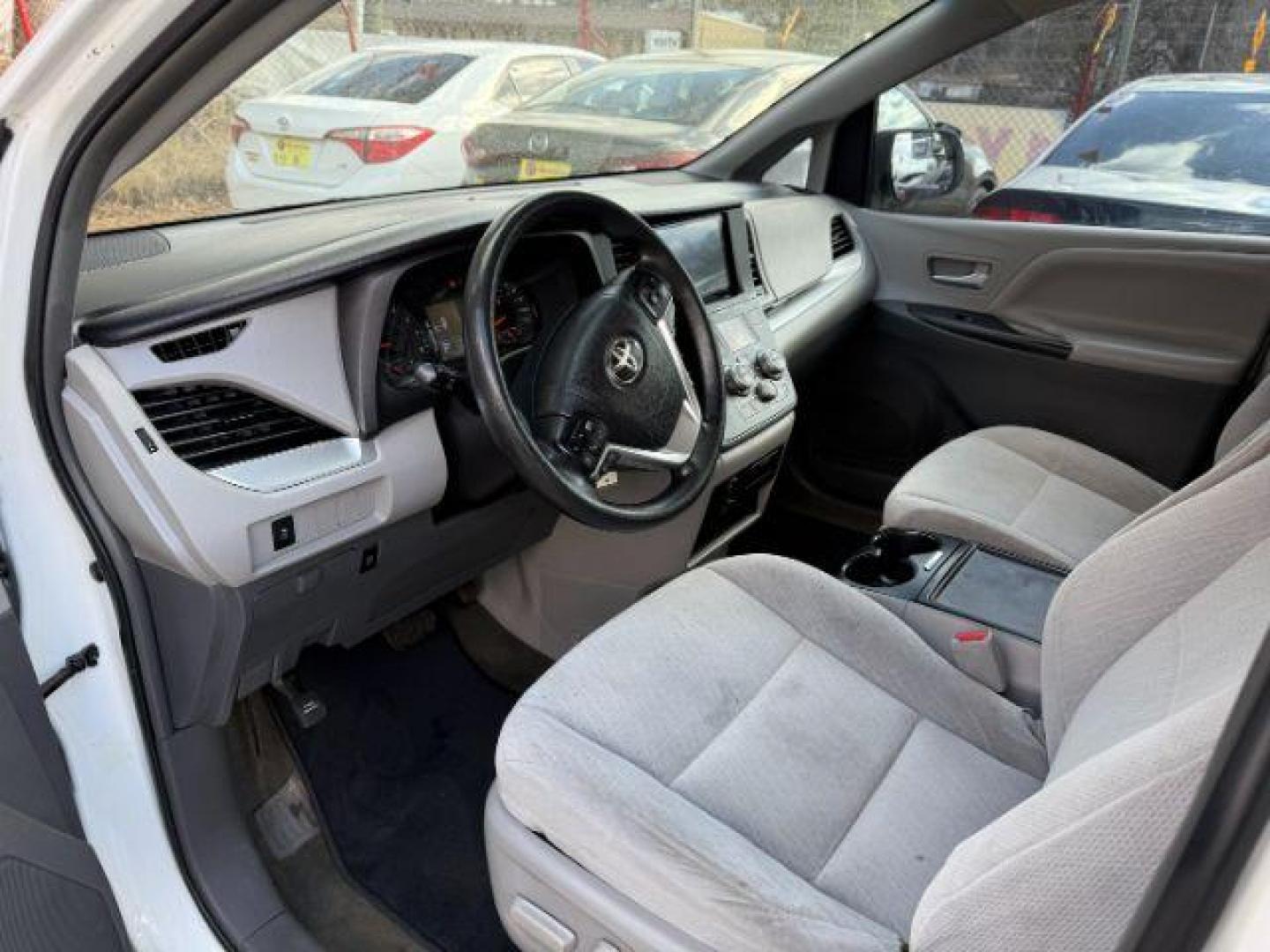 2016 White Toyota Sienna LE FWD 8-Passenger V6 (5TDKK3DC3GS) with an 3.5L V6 EFI DOHC 24V engine, 5-Speed Automatic transmission, located at 1806 Veterans Memorial Hwy SW, Austell, GA, 30168, (770) 944-9558, 33.817959, -84.606987 - Photo#16