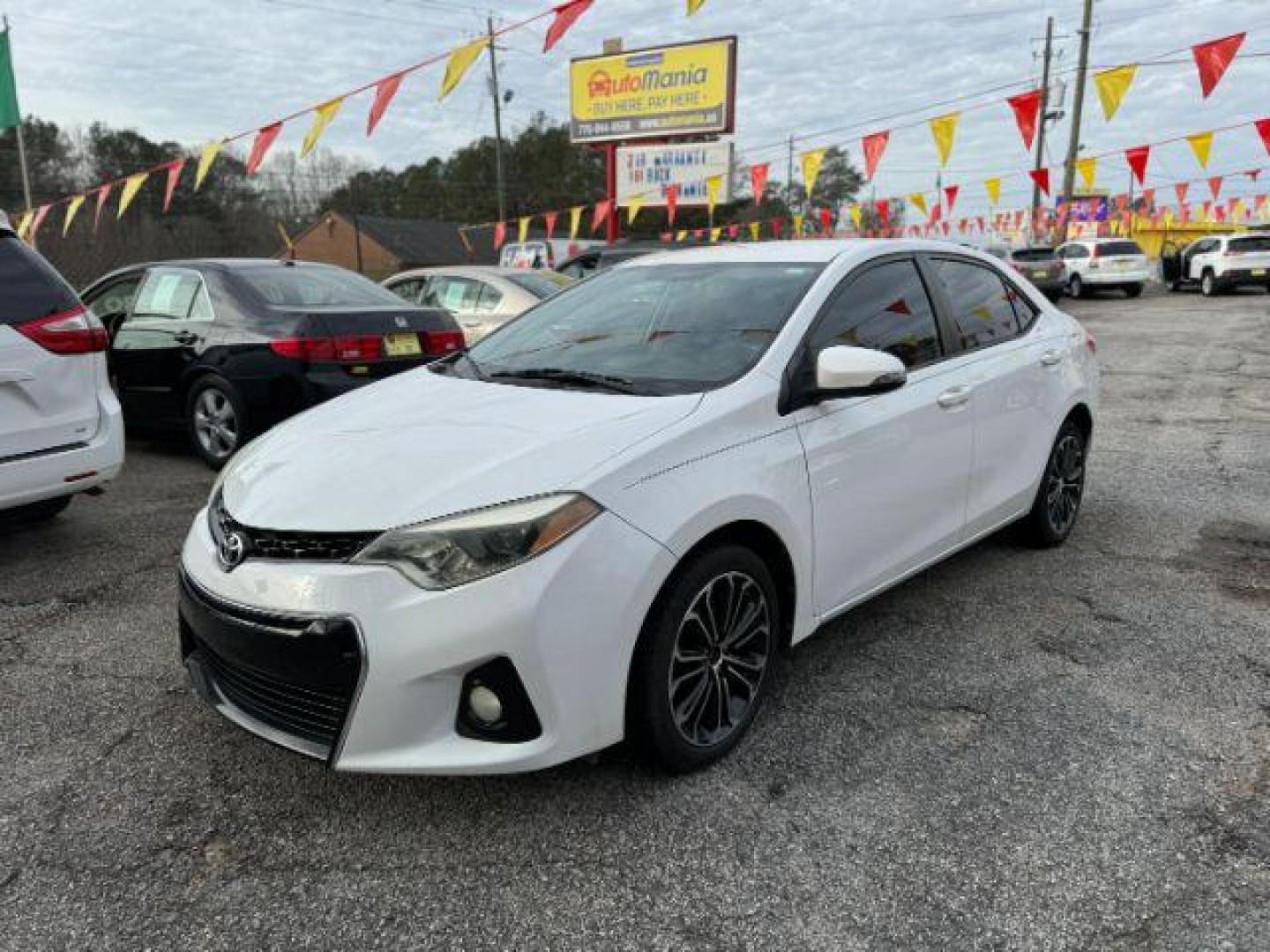 2015 White Toyota Corolla S Plus CVT (2T1BURHE7FC) with an 1.8L L4 DOHC 16V engine, Continuously Variable Transmission transmission, located at 1806 Veterans Memorial Hwy SW, Austell, GA, 30168, (770) 944-9558, 33.817959, -84.606987 - Photo#0