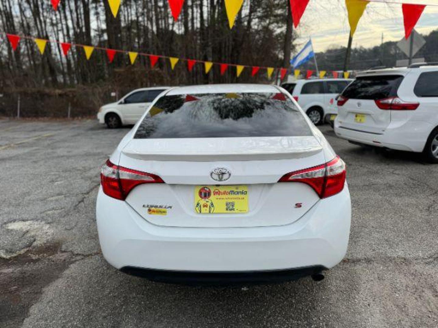 2015 White Toyota Corolla S Plus CVT (2T1BURHE7FC) with an 1.8L L4 DOHC 16V engine, Continuously Variable Transmission transmission, located at 1806 Veterans Memorial Hwy SW, Austell, GA, 30168, (770) 944-9558, 33.817959, -84.606987 - Photo#4