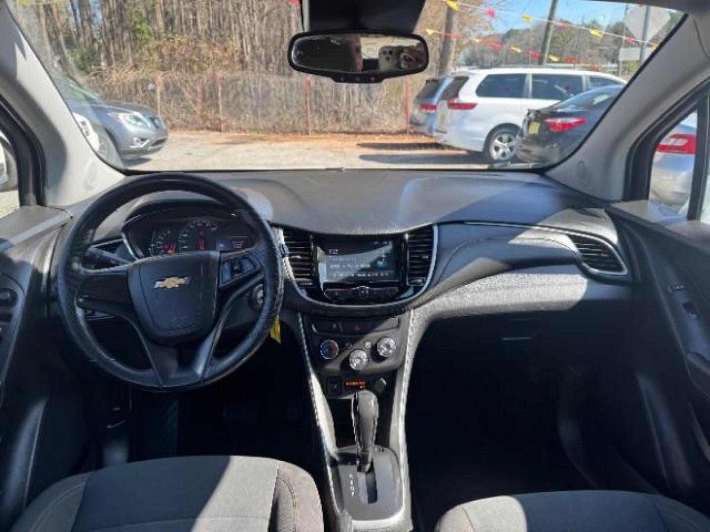 2017 White Chevrolet Trax LS FWD (KL7CJKSB8HB) with an 1.4L L4 DOHC 16V engine, 6-Speed Automatic transmission, located at 1806 Veterans Memorial Hwy SW, Austell, GA, 30168, (770) 944-9558, 33.817959, -84.606987 - Photo#11