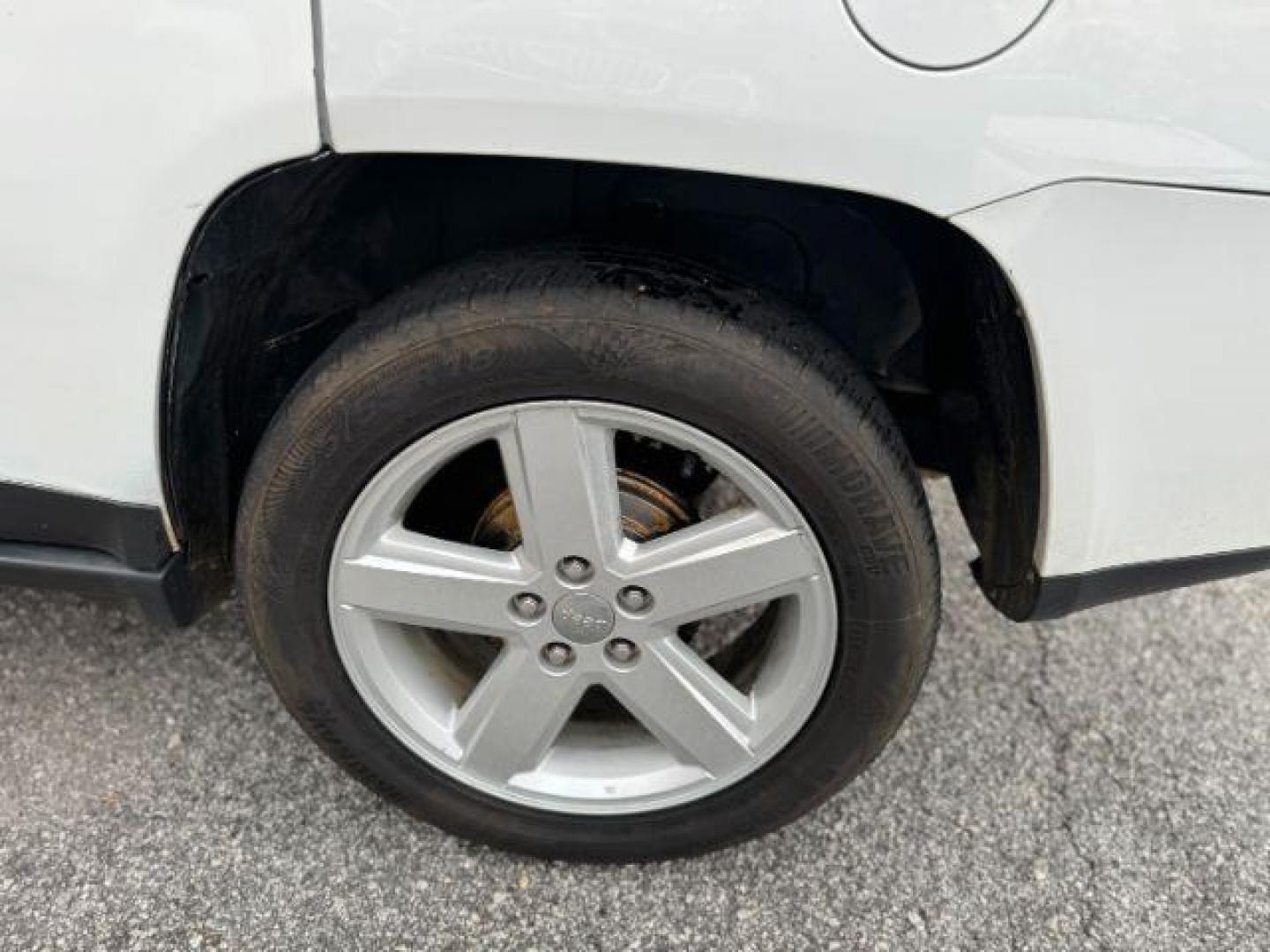 2014 White Jeep Compass Latitude FWD (1C4NJCEAXED) with an 2.0L L4 DOHC 16V engine, Continuously Variable Transmission transmission, located at 1806 Veterans Memorial Hwy SW, Austell, GA, 30168, (770) 944-9558, 33.817959, -84.606987 - Photo#21