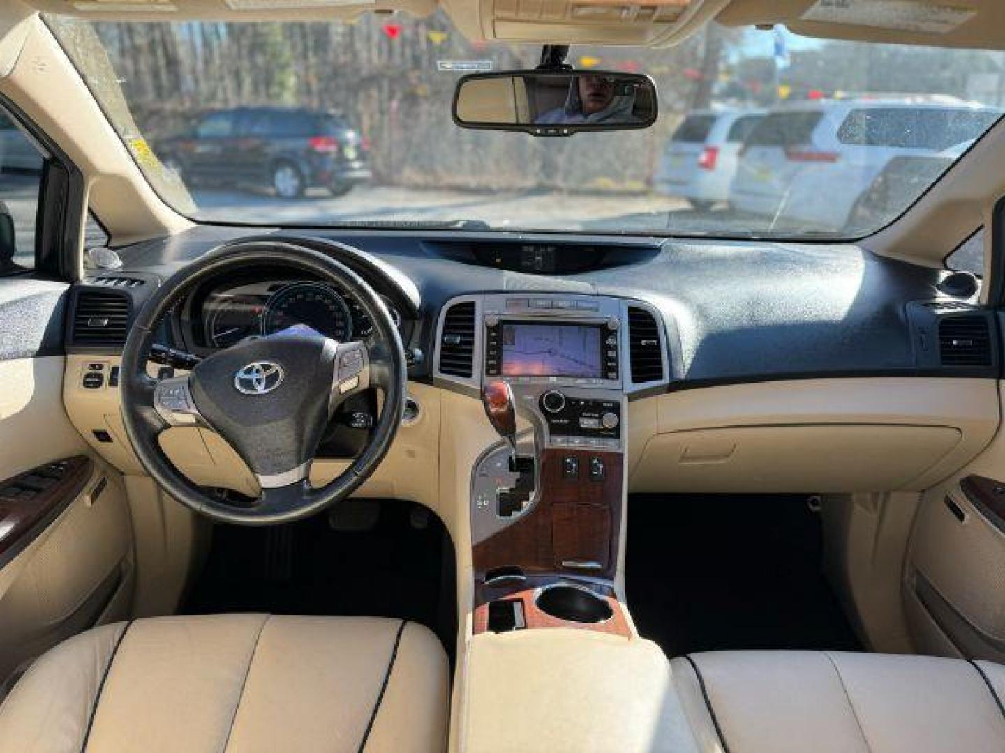 2011 Brown Toyota Venza AWD V6 (4T3BK3BB3BU) with an 3.5L V6 DOHC 24V engine, 6-Speed Automatic transmission, located at 1806 Veterans Memorial Hwy SW, Austell, GA, 30168, (770) 944-9558, 33.817959, -84.606987 - Photo#10