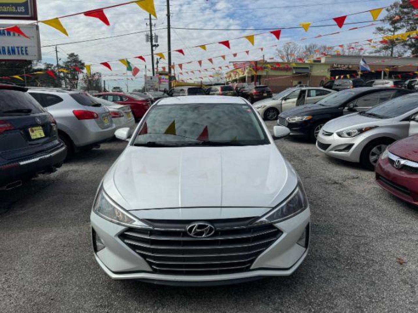 2019 White Hyundai Elantra Limited (5NPD84LF7KH) with an 1.8L L4 DOHC 16V engine, 6-Speed Automatic transmission, located at 1806 Veterans Memorial Hwy SW, Austell, GA, 30168, (770) 944-9558, 33.817959, -84.606987 - Photo#1