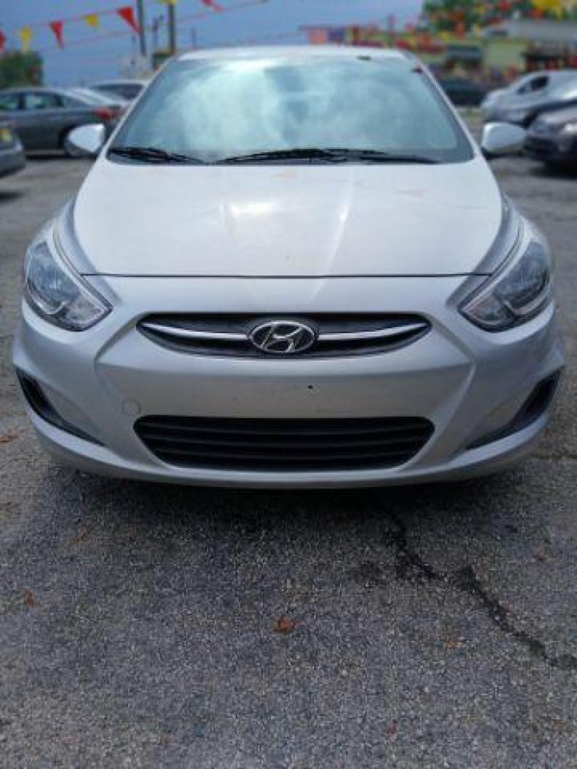 2017 Silver Hyundai Accent SE 4-Door 6A (KMHCT4AEXHU) with an 1.6L L4 DOHC 16V engine, 6-Speed Automatic transmission, located at 1806 Veterans Memorial Hwy SW, Austell, GA, 30168, (770) 944-9558, 33.817959, -84.606987 - Photo#2