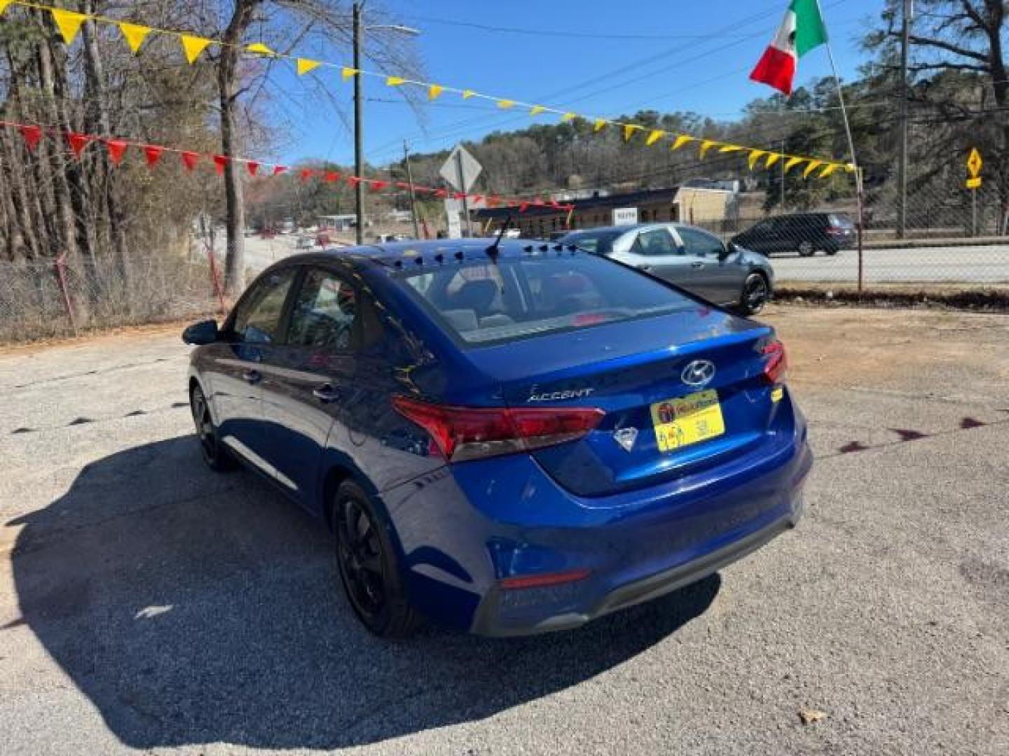 2018 Blue Hyundai Accent SE 4-Door 6A (3KPC24A32JE) with an 1.6L L4 DOHC 16V engine, 6-Speed Automatic transmission, located at 1806 Veterans Memorial Hwy SW, Austell, GA, 30168, (770) 944-9558, 33.817959, -84.606987 - Photo#5