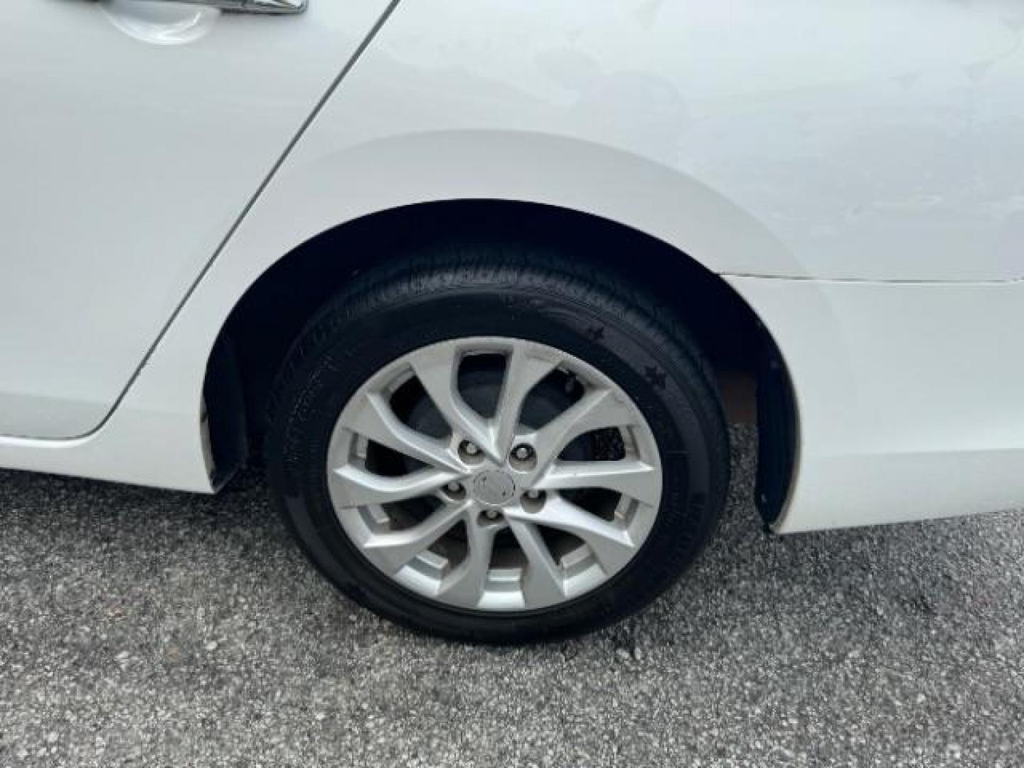 2018 White Nissan Sentra S CVT (3N1AB7AP5JL) with an 1.8L L4 SFI DOHC 16V engine, Continuously Variable Transmission transmission, located at 1806 Veterans Memorial Hwy SW, Austell, GA, 30168, (770) 944-9558, 33.817959, -84.606987 - Photo#23