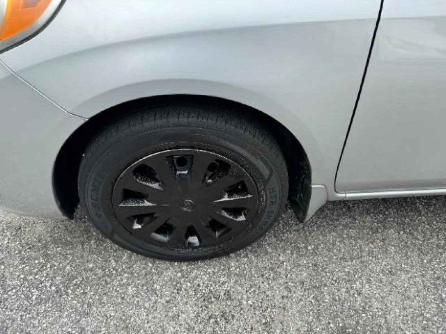 2014 Silver Nissan Versa 1.6 S 4A (3N1CN7AP5EL) with an 1.6L L4 DOHC 16V engine, 4-Speed Automatic transmission, located at 1806 Veterans Memorial Hwy SW, Austell, GA, 30168, (770) 944-9558, 33.817959, -84.606987 - Photo#19