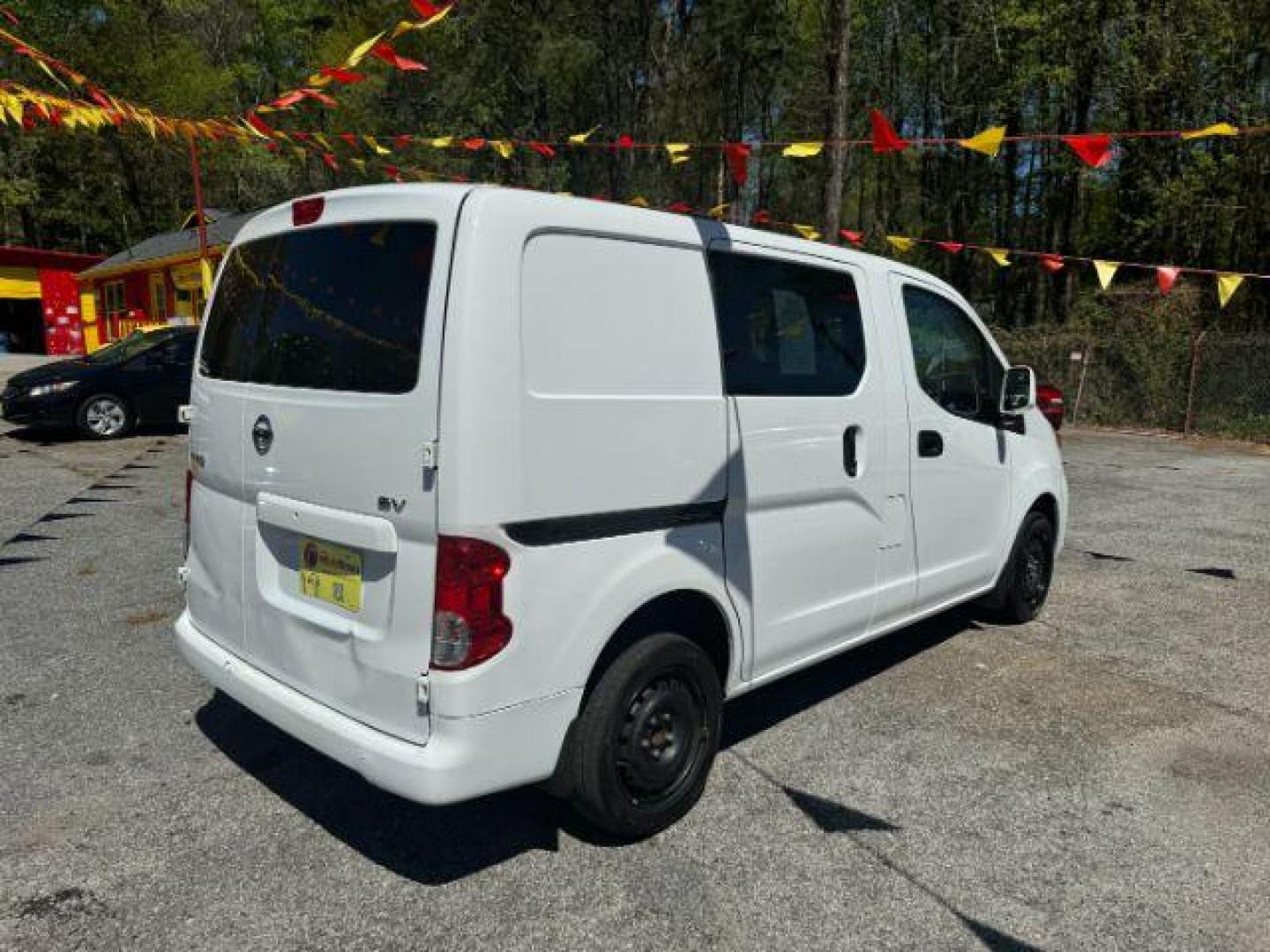 2020 White Nissan NV200 SV (3N6CM0KNXLK) with an 2.0L L4 DOHC 16V engine, Continuously Variable Transmission transmission, located at 1806 Veterans Memorial Hwy SW, Austell, GA, 30168, (770) 944-9558, 33.817959, -84.606987 - Photo#3