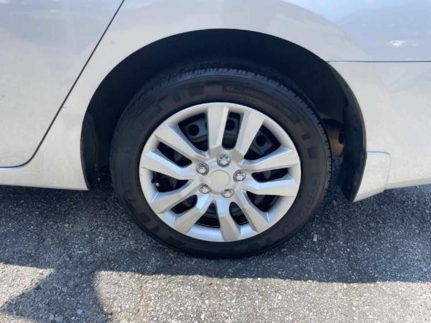 2013 Silver Nissan Sentra SV (1N4AB7AP2DN) with an 1.8L L4 SFI DOHC 16V engine, Continuously Variable Transmission transmission, located at 1806 Veterans Memorial Hwy SW, Austell, GA, 30168, (770) 944-9558, 33.817959, -84.606987 - Photo#9