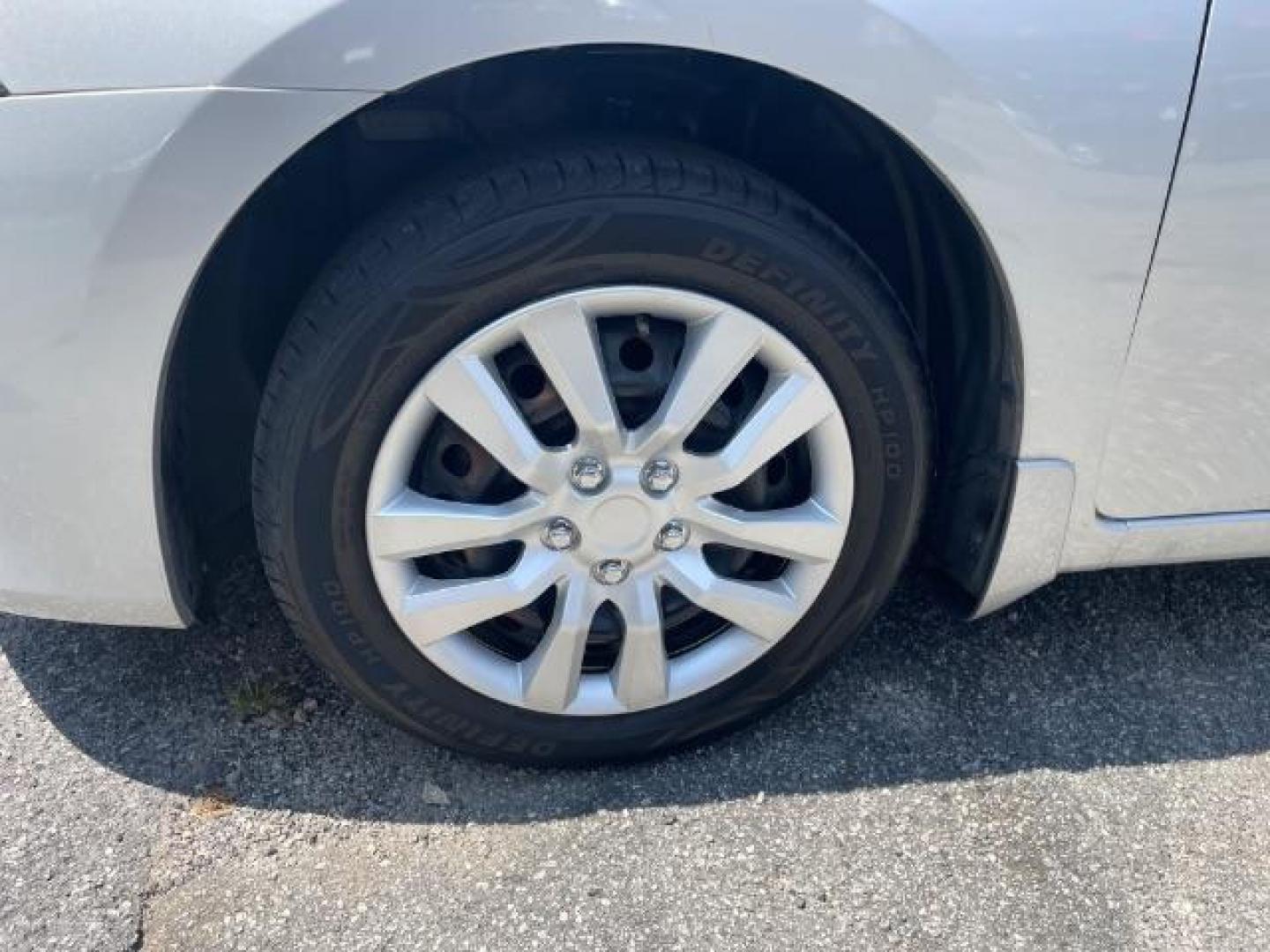 2013 Silver Nissan Sentra SV (1N4AB7AP2DN) with an 1.8L L4 SFI DOHC 16V engine, Continuously Variable Transmission transmission, located at 1806 Veterans Memorial Hwy SW, Austell, GA, 30168, (770) 944-9558, 33.817959, -84.606987 - Photo#10