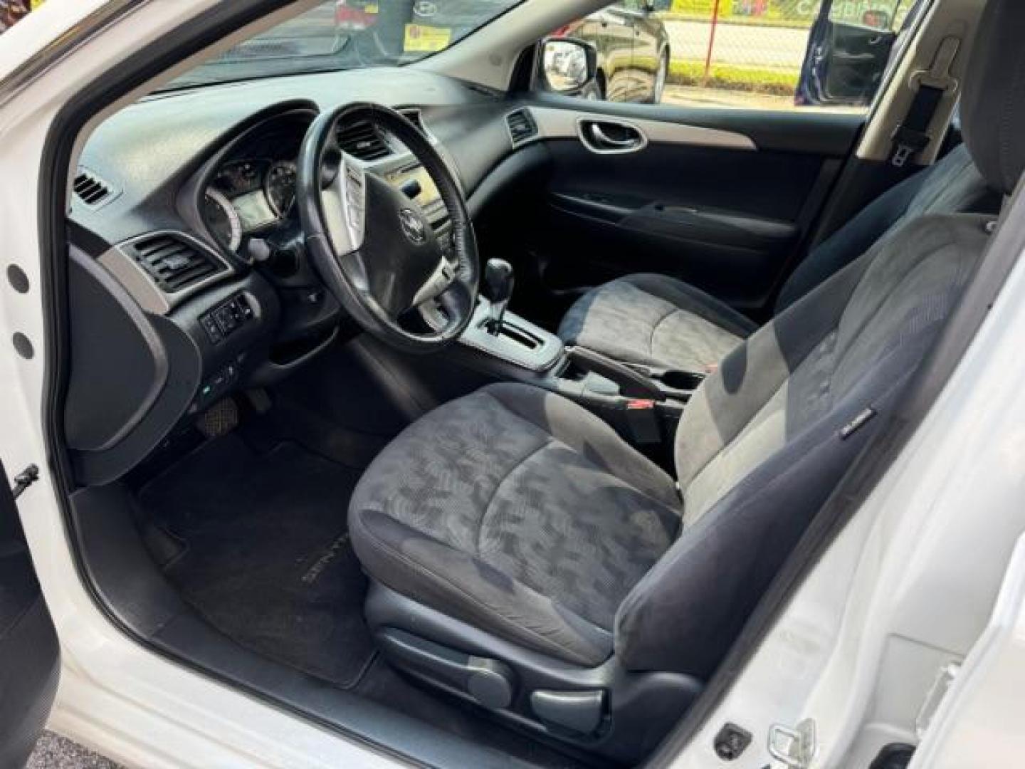 2013 White Nissan Sentra SV (3N1AB7AP5DL) with an 1.8L L4 SFI DOHC 16V engine, Continuously Variable Transmission transmission, located at 1806 Veterans Memorial Hwy SW, Austell, GA, 30168, (770) 944-9558, 33.817959, -84.606987 - Photo#6