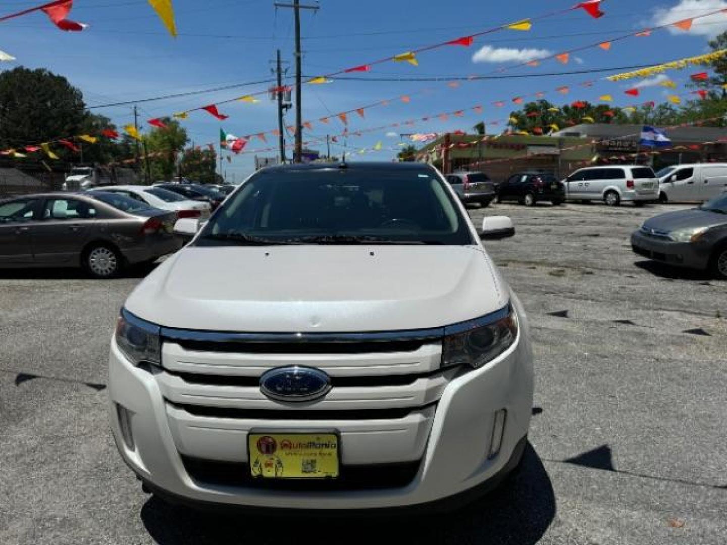 2013 White Ford Edge SEL FWD (2FMDK3JC7DB) with an 3.5L V6 DOHC 24V engine, 6-Speed Automatic transmission, located at 1806 Veterans Memorial Hwy SW, Austell, GA, 30168, (770) 944-9558, 33.817959, -84.606987 - Photo#1