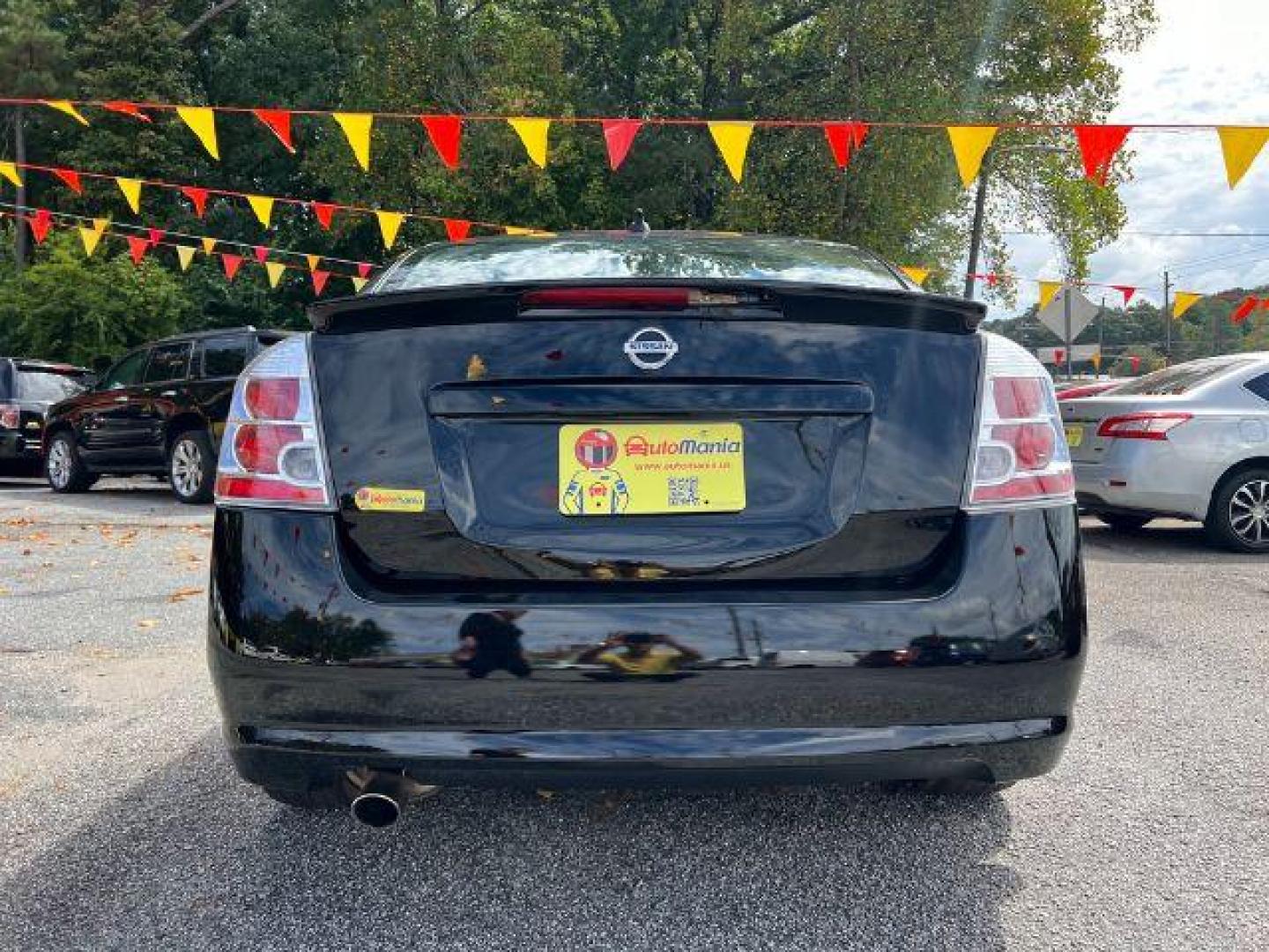 2012 Black Nissan Sentra 2.0 SR (3N1AB6AP8CL) with an 2.0L L4 DOHC 16V engine, Continuously Variable Transmission transmission, located at 1806 Veterans Memorial Hwy SW, Austell, GA, 30168, (770) 944-9558, 33.817959, -84.606987 - Photo#4