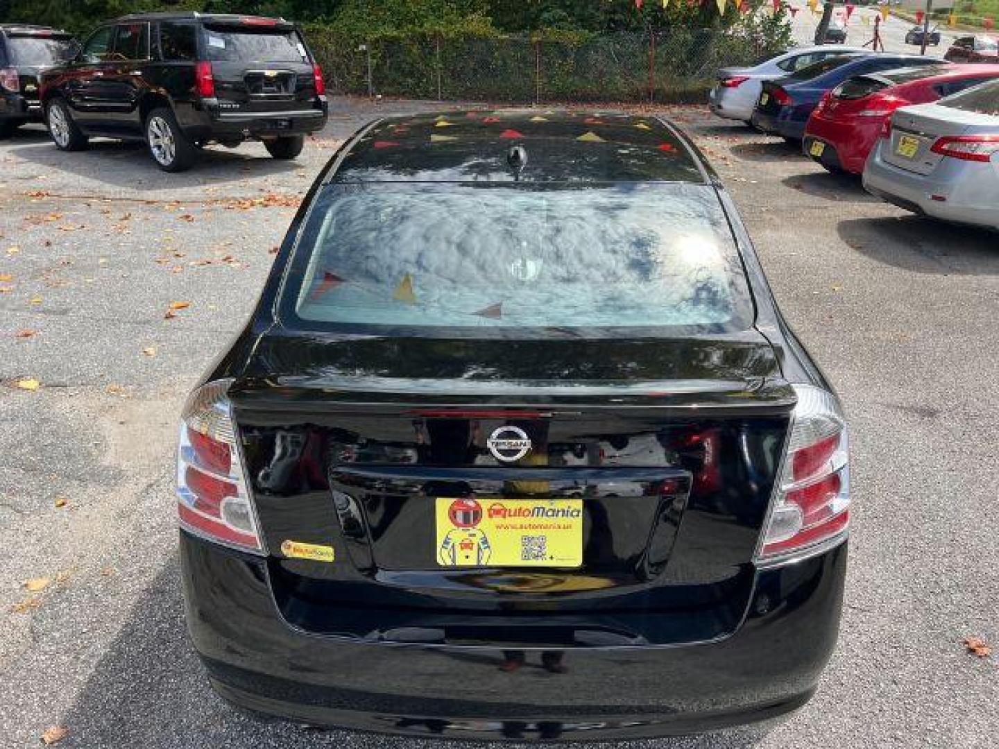 2012 Black Nissan Sentra 2.0 SR (3N1AB6AP8CL) with an 2.0L L4 DOHC 16V engine, Continuously Variable Transmission transmission, located at 1806 Veterans Memorial Hwy SW, Austell, GA, 30168, (770) 944-9558, 33.817959, -84.606987 - Photo#5