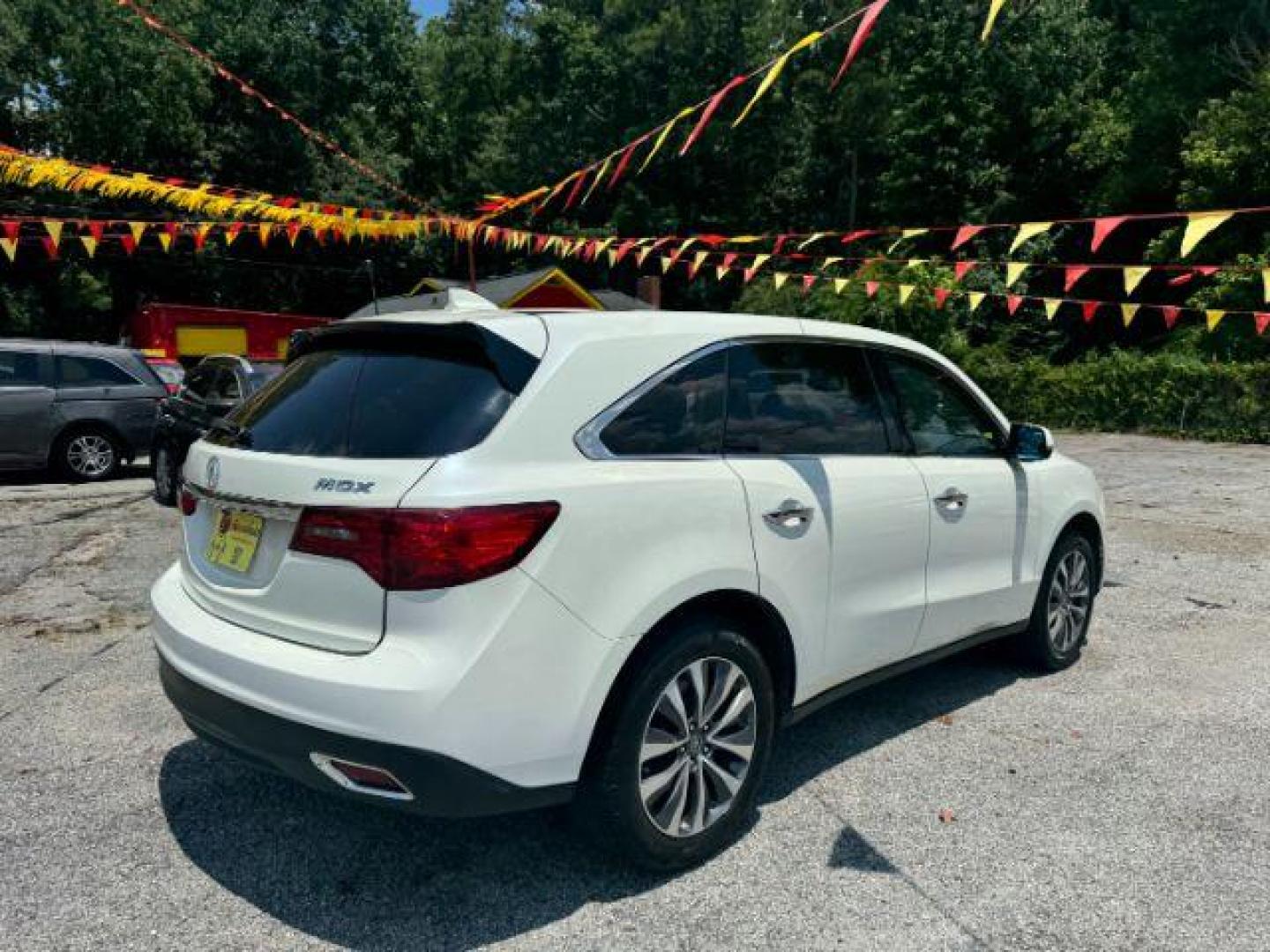 2015 White Acura MDX SPORT UTILITY 4-DR (5FRYD3H47FB) with an 3.5L V6 SOHC 24V engine, 6-Speed Automatic transmission, located at 1806 Veterans Memorial Hwy SW, Austell, GA, 30168, (770) 944-9558, 33.817959, -84.606987 - Photo#3