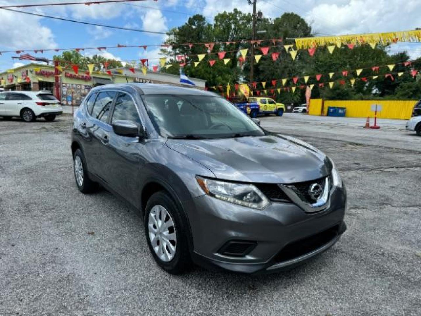 2016 Gray Nissan Rogue SPORT UTILITY 4-DR (KNMAT2MV0GP) with an 2.5L L4 DOHC 16V engine, Continuously Variable Transmission transmission, located at 1806 Veterans Memorial Hwy SW, Austell, GA, 30168, (770) 944-9558, 33.817959, -84.606987 - Photo#2