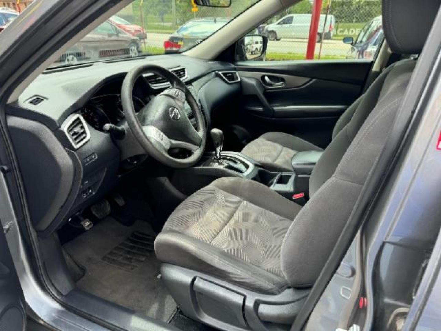 2016 Gray Nissan Rogue SPORT UTILITY 4-DR (KNMAT2MV0GP) with an 2.5L L4 DOHC 16V engine, Continuously Variable Transmission transmission, located at 1806 Veterans Memorial Hwy SW, Austell, GA, 30168, (770) 944-9558, 33.817959, -84.606987 - Photo#6