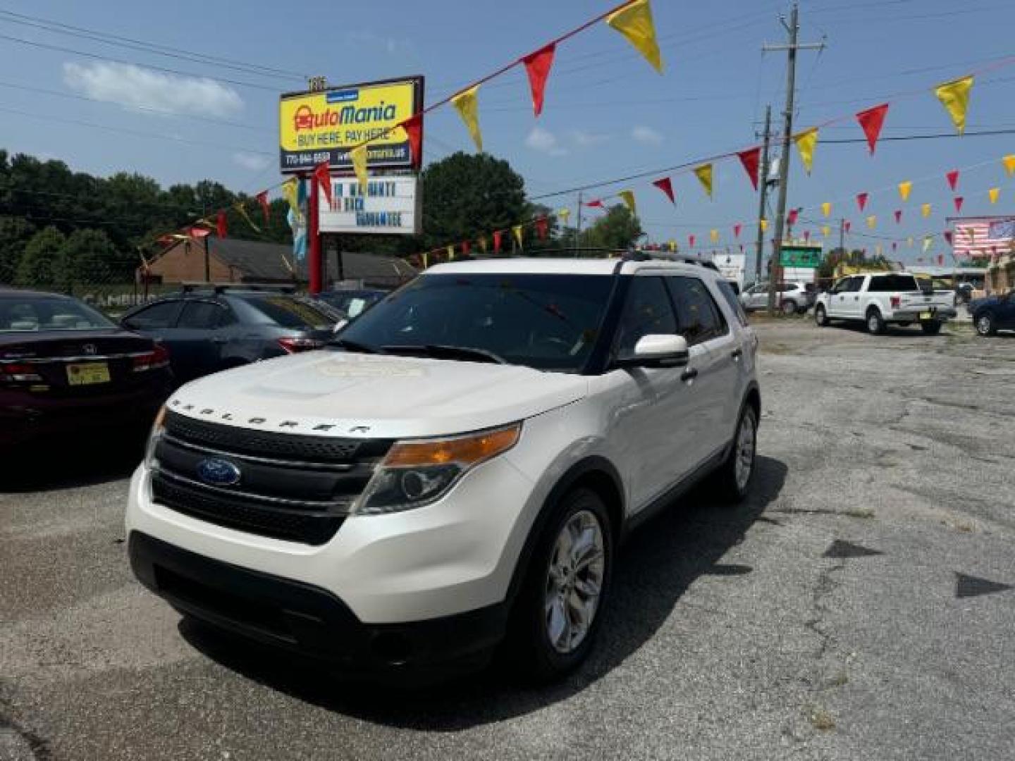 2014 White Ford Explorer Limited FWD (1FM5K7F82EG) with an 3.5L V6 DOHC 24V engine, 6-Speed Automatic transmission, located at 1806 Veterans Memorial Hwy SW, Austell, GA, 30168, (770) 944-9558, 33.817959, -84.606987 - Photo#0