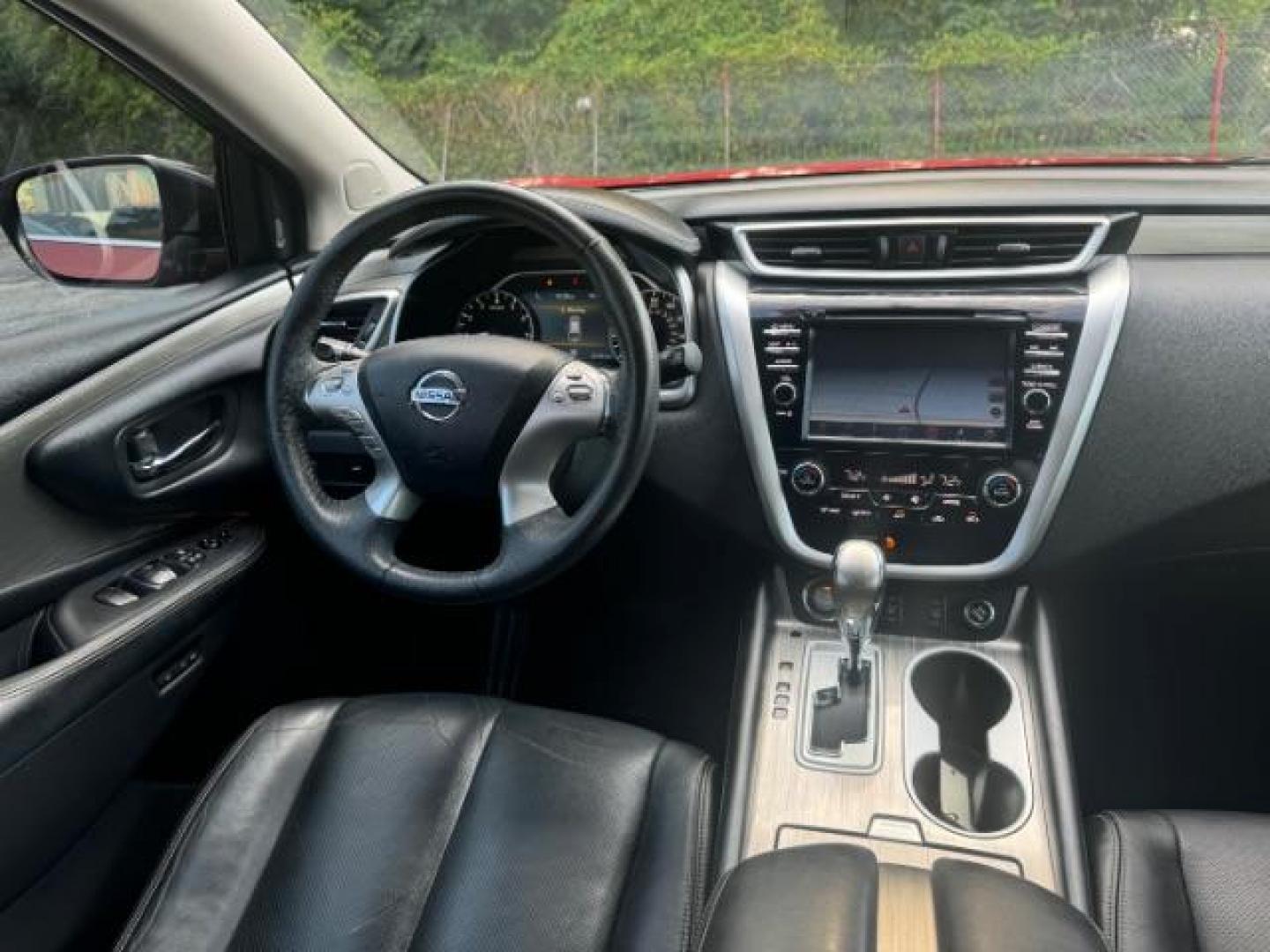 2015 RED Nissan Murano S (5N1AZ2MG7FN) with an 3.5L V6 DOHC 24V engine, Continuously Variable Transmission transmission, located at 1806 Veterans Memorial Hwy SW, Austell, GA, 30168, (770) 944-9558, 33.817959, -84.606987 - Photo#12